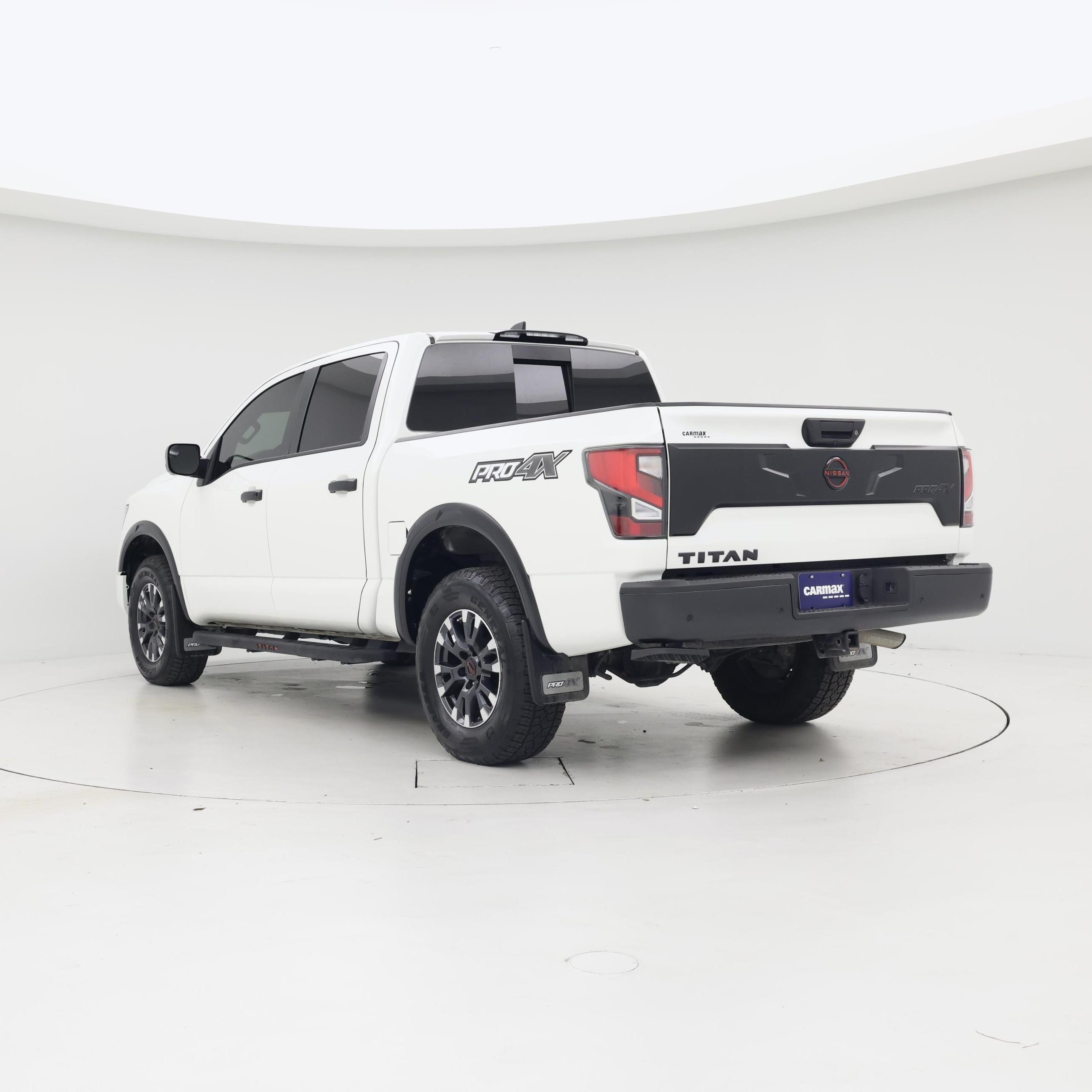 Thumbnail: 2024 Nissan Titan - 2