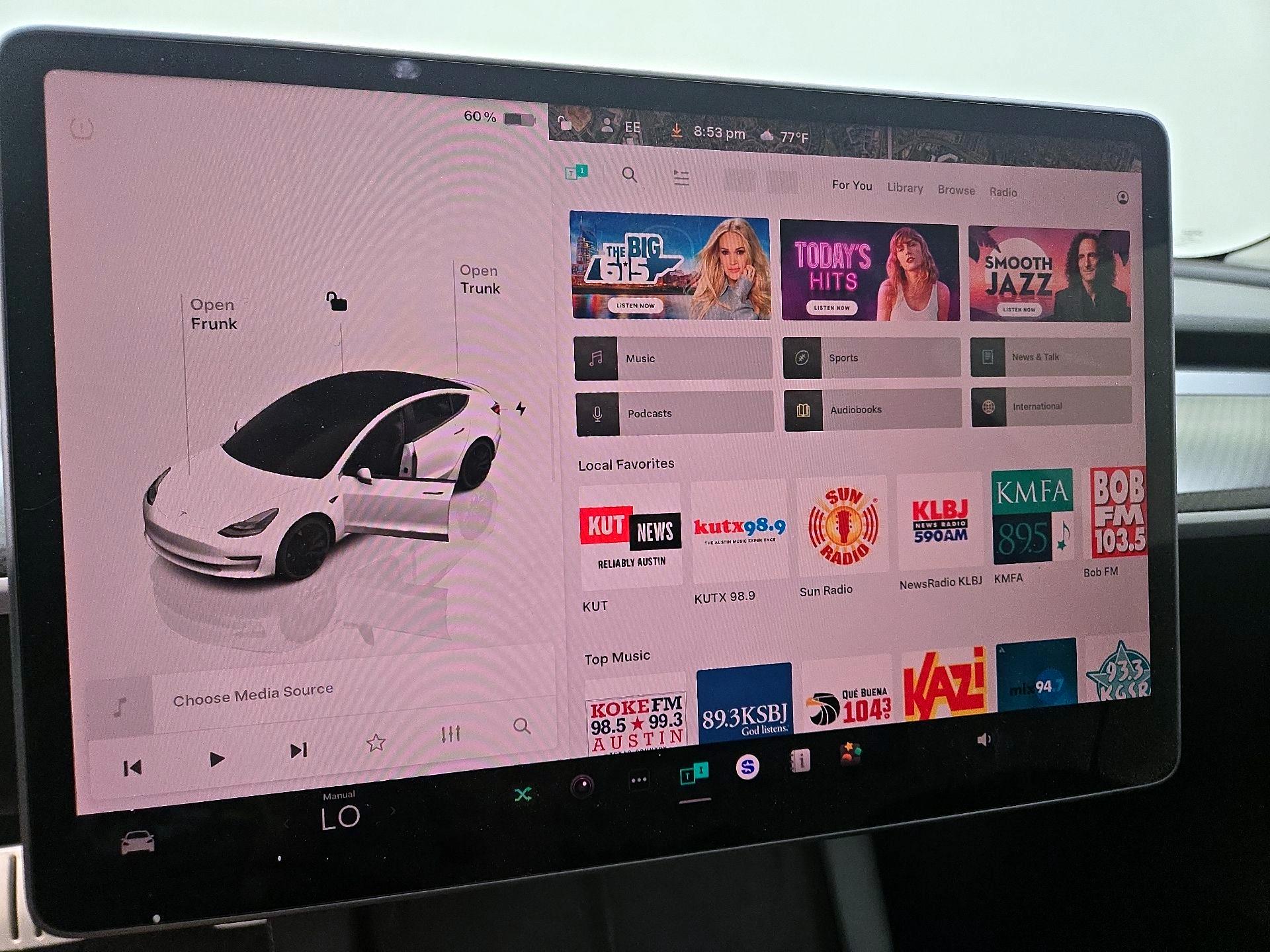 Thumbnail: 2022 Tesla Model 3 - 15