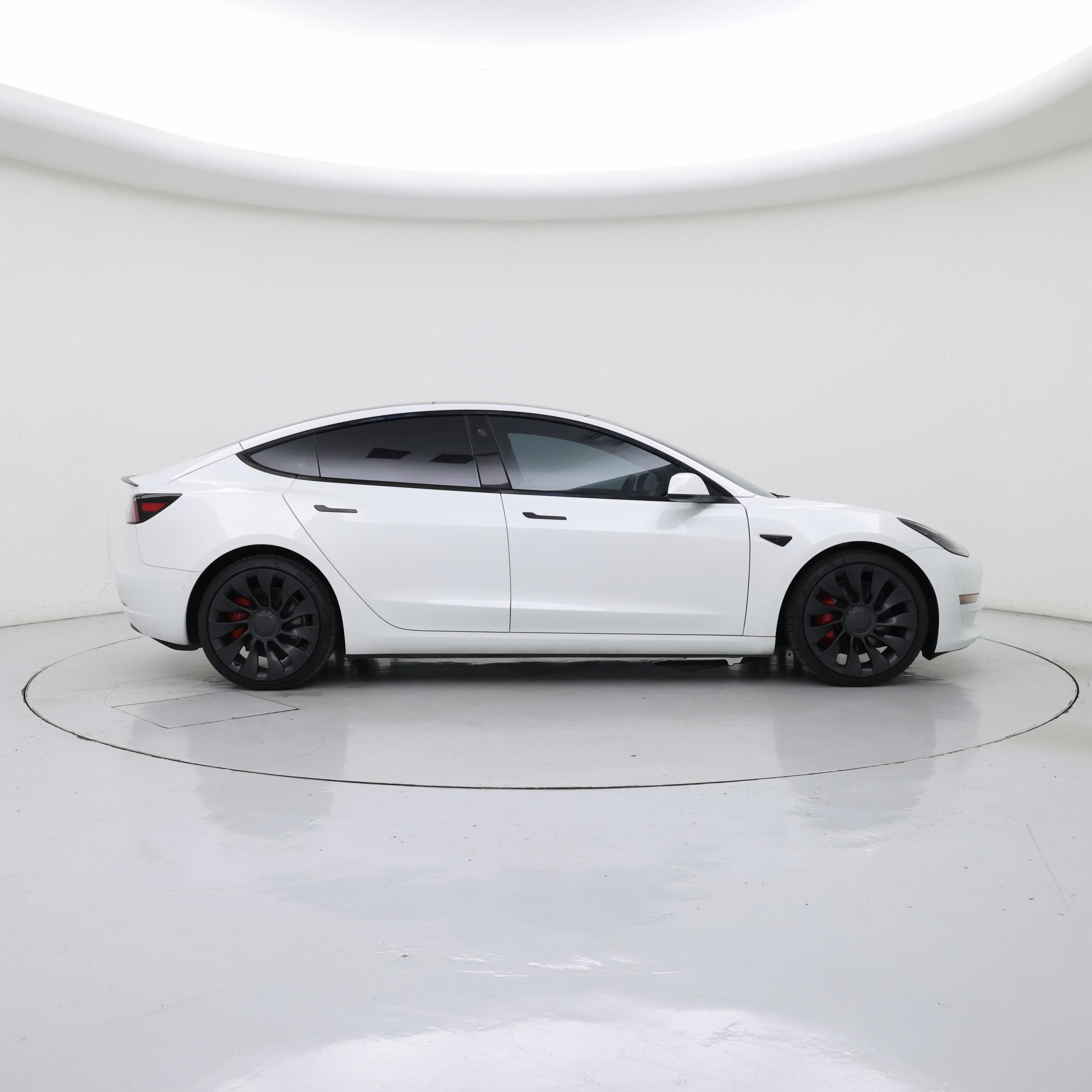 Thumbnail: 2022 Tesla Model 3 - 7
