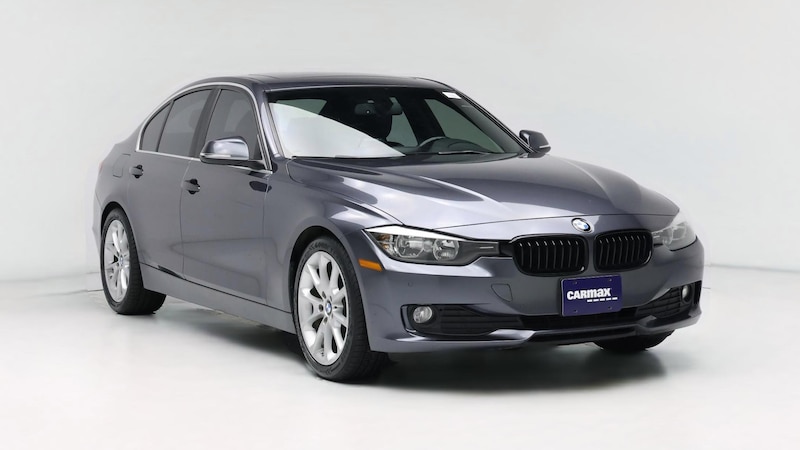 2015 BMW 3 Series 320i Hero Image