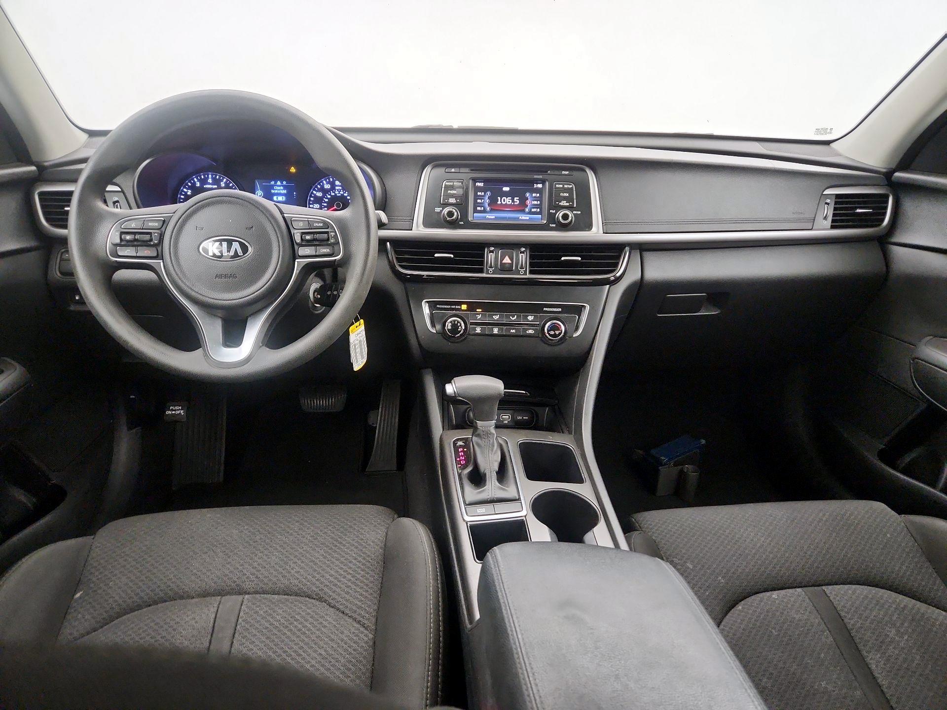 Thumbnail: 2017 Kia Optima - 9