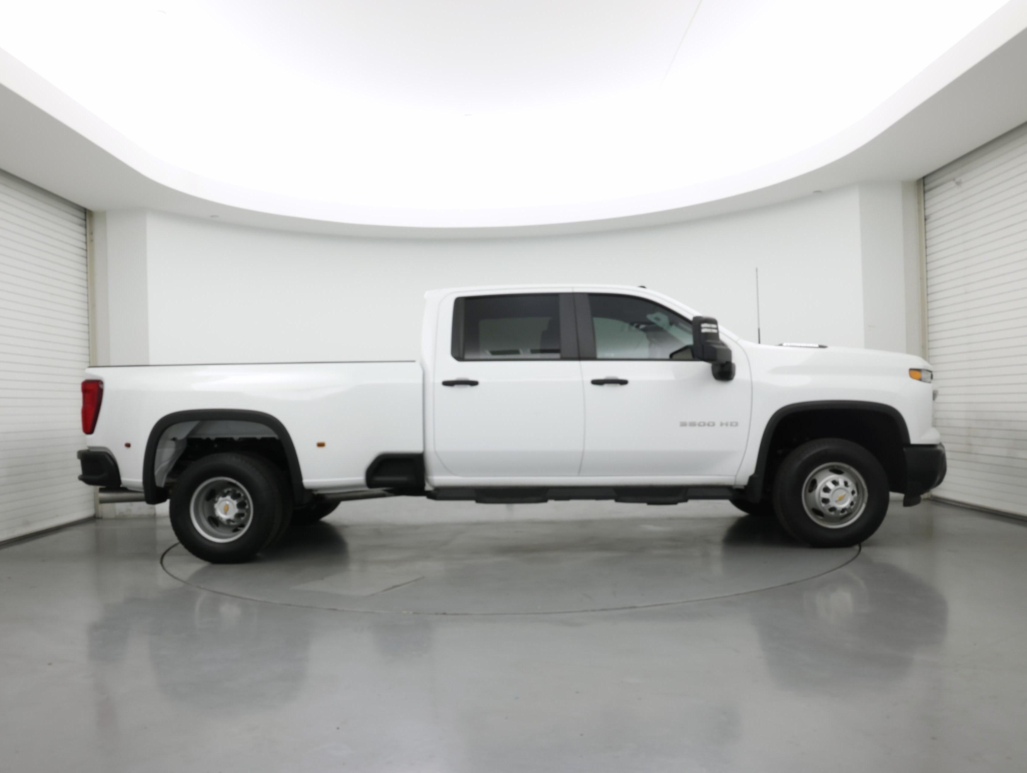 Thumbnail: 2025 Chevrolet Silverado 3500 - 7