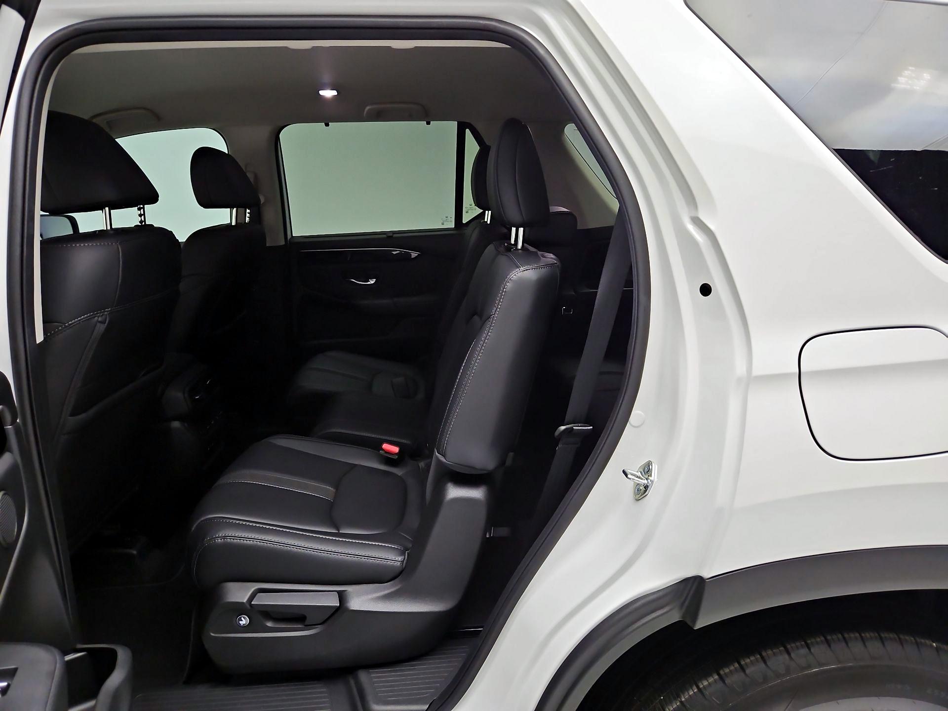 Thumbnail: 2025 Honda Pilot - 19
