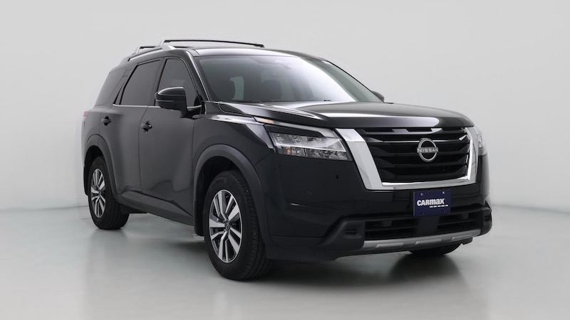 2024 Nissan Pathfinder SL Hero Image