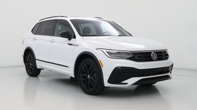 2022 Volkswagen Tiguan SE R-Line Black Hero Image