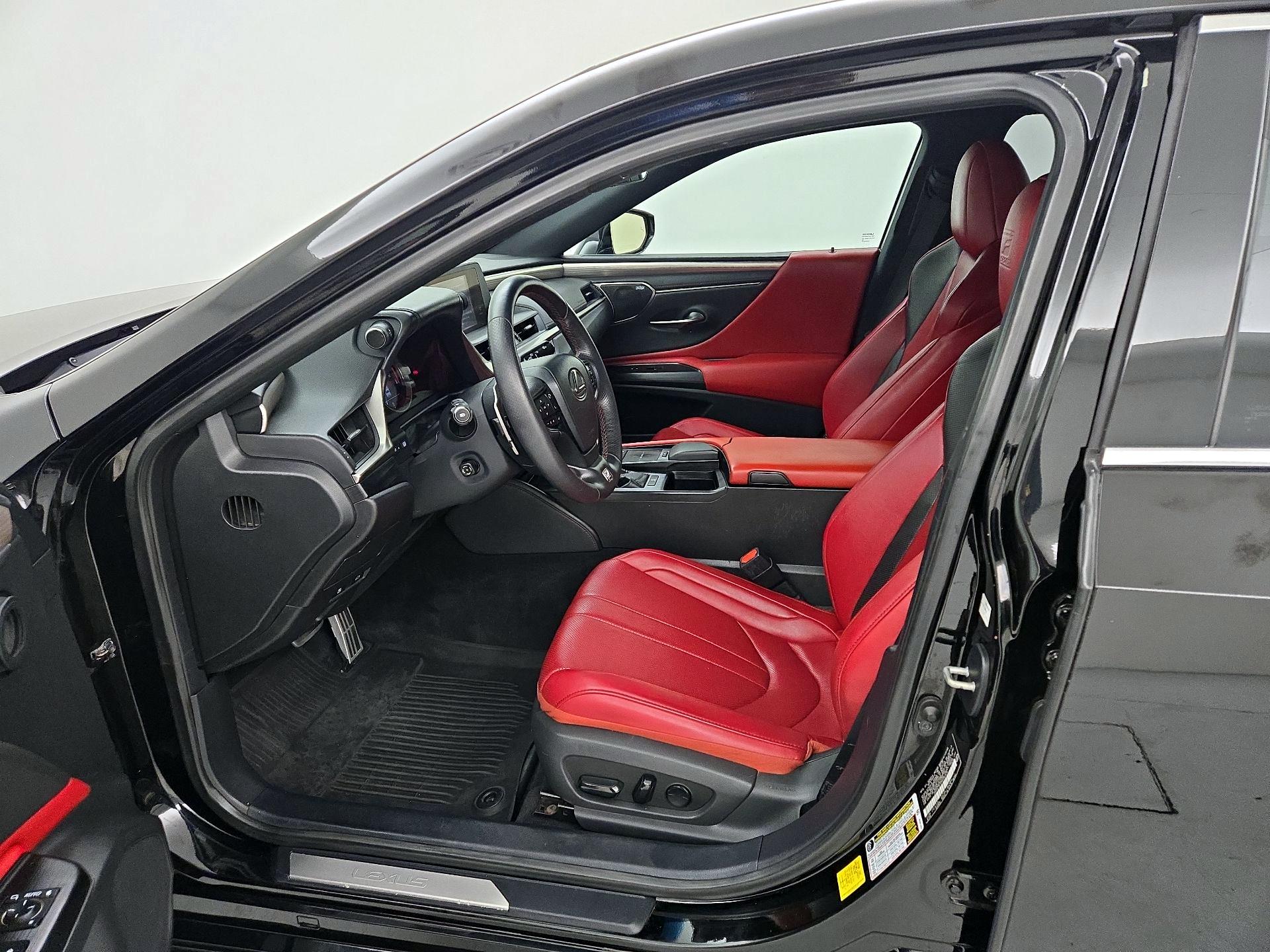 Thumbnail: 2021 Lexus ES - 11