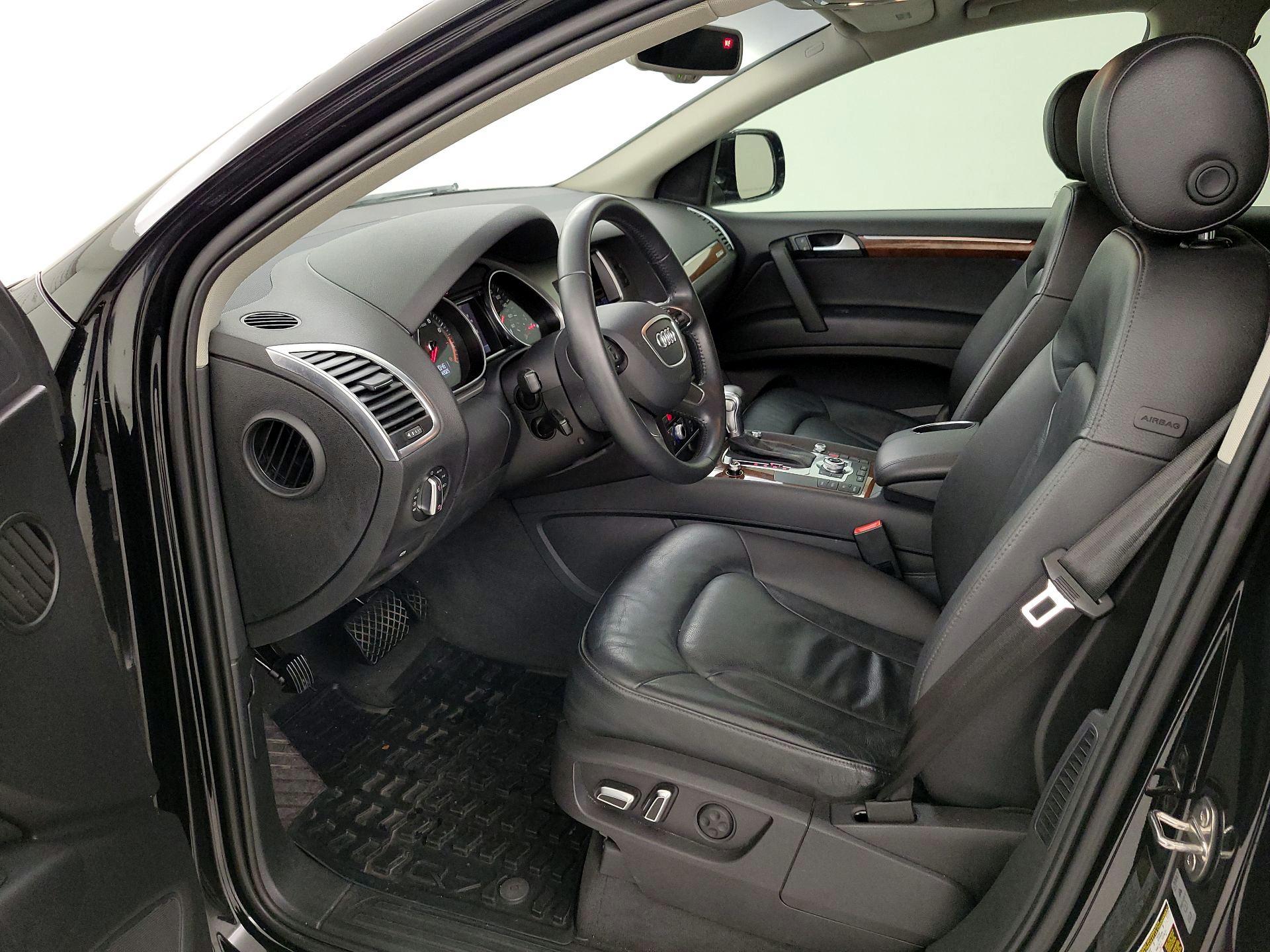 Thumbnail: 2015 Audi Q7 - 11