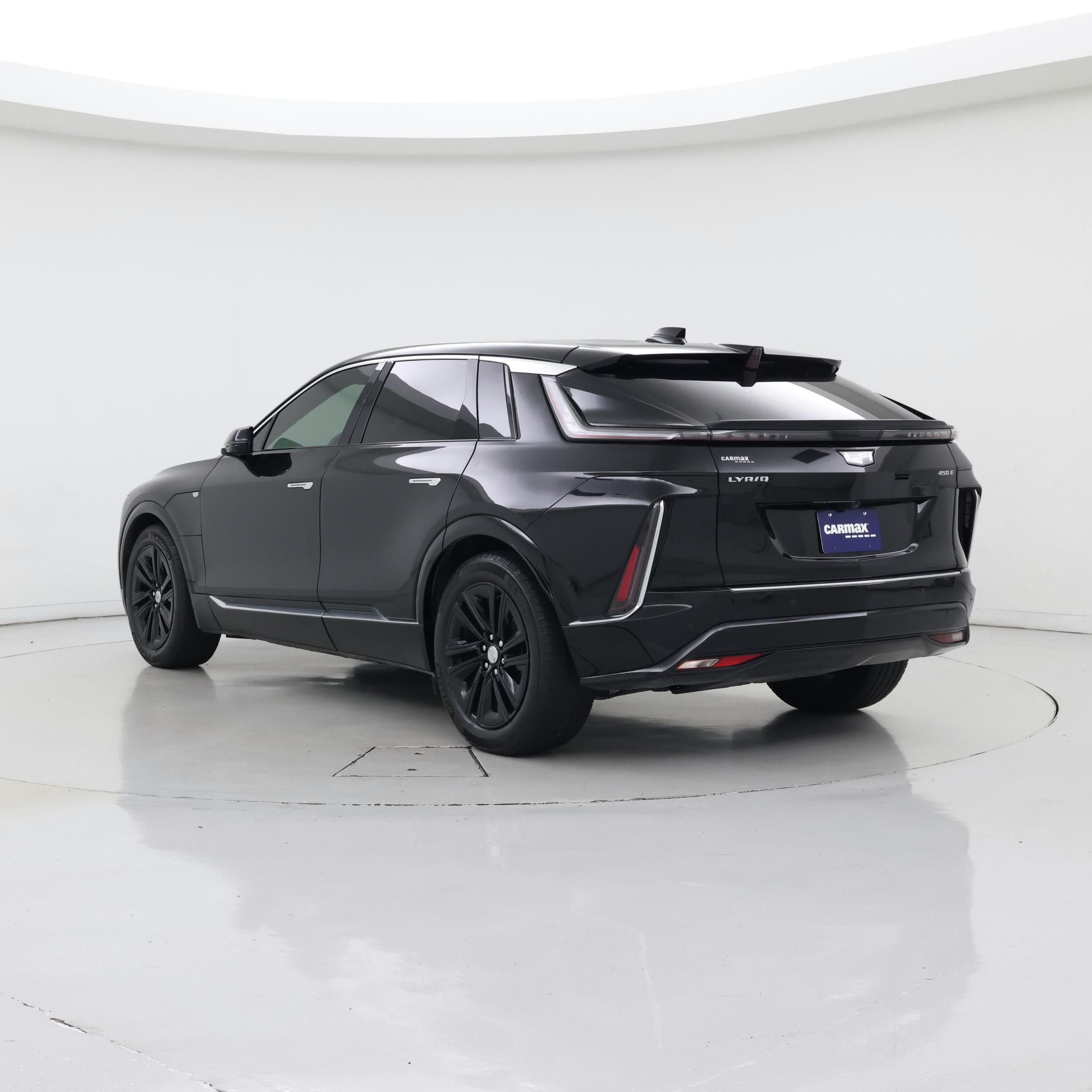Thumbnail: 2024 Cadillac Lyriq - 2