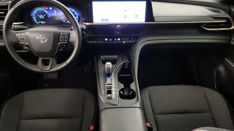 2023 Toyota Crown XLE 9