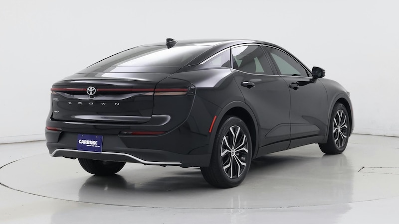 2023 Toyota Crown XLE 8