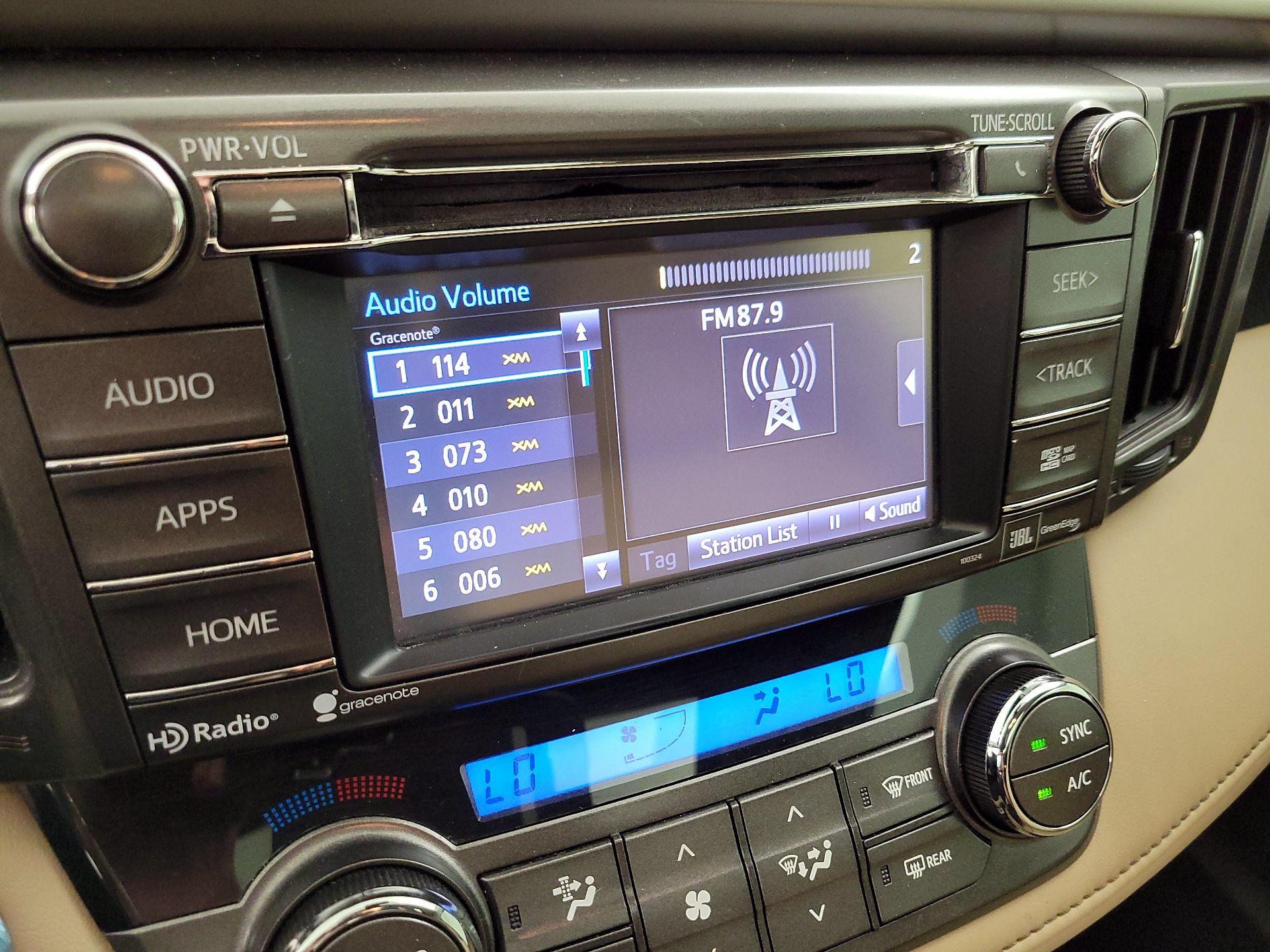 Thumbnail: 2014 Toyota RAV4 - 16