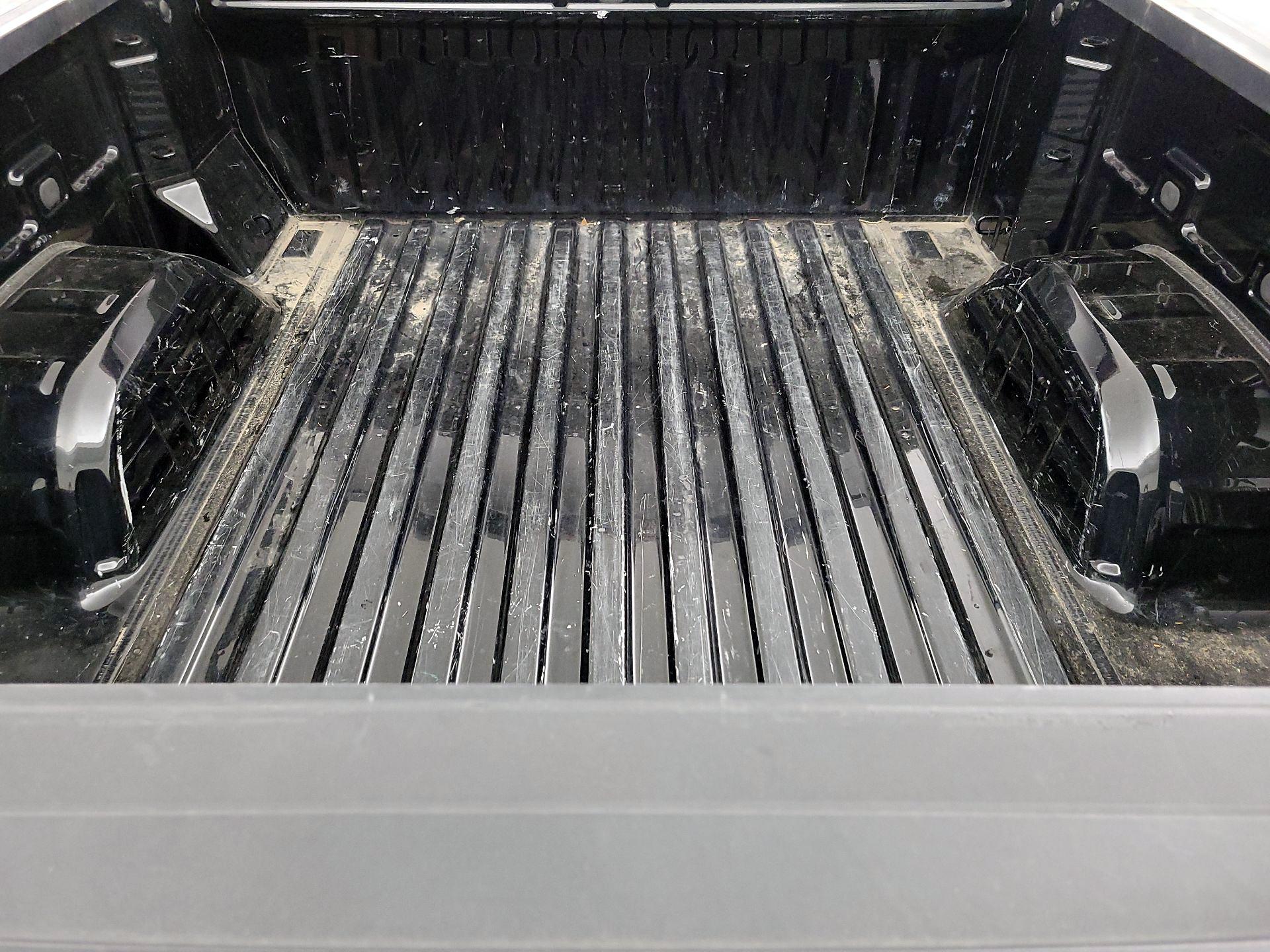 Thumbnail: 2021 Chevrolet Silverado 1500 - 20