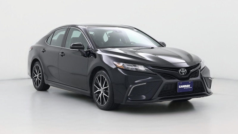 2024 Toyota Camry SE Hero Image
