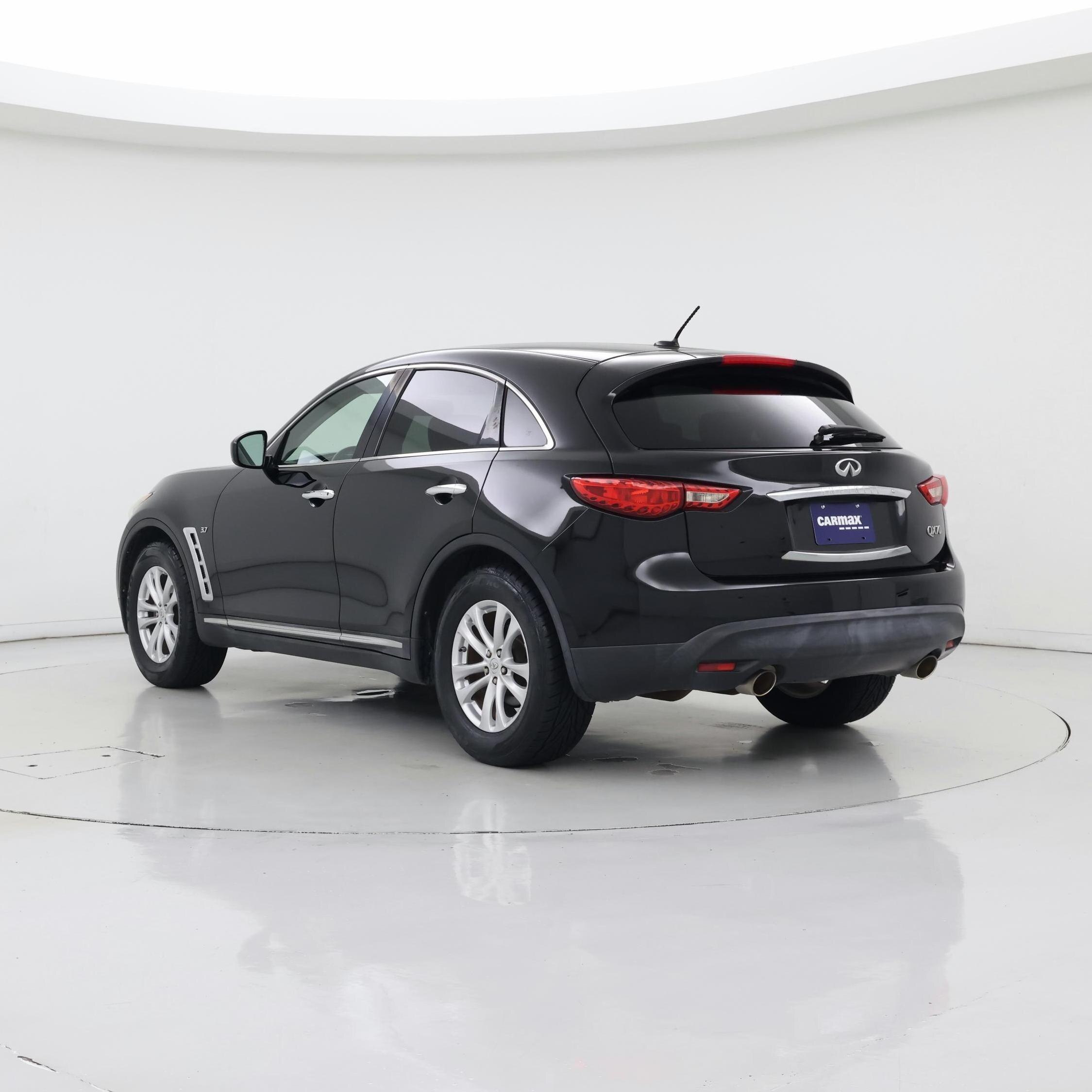 Thumbnail: 2017 INFINITI QX70 - 2