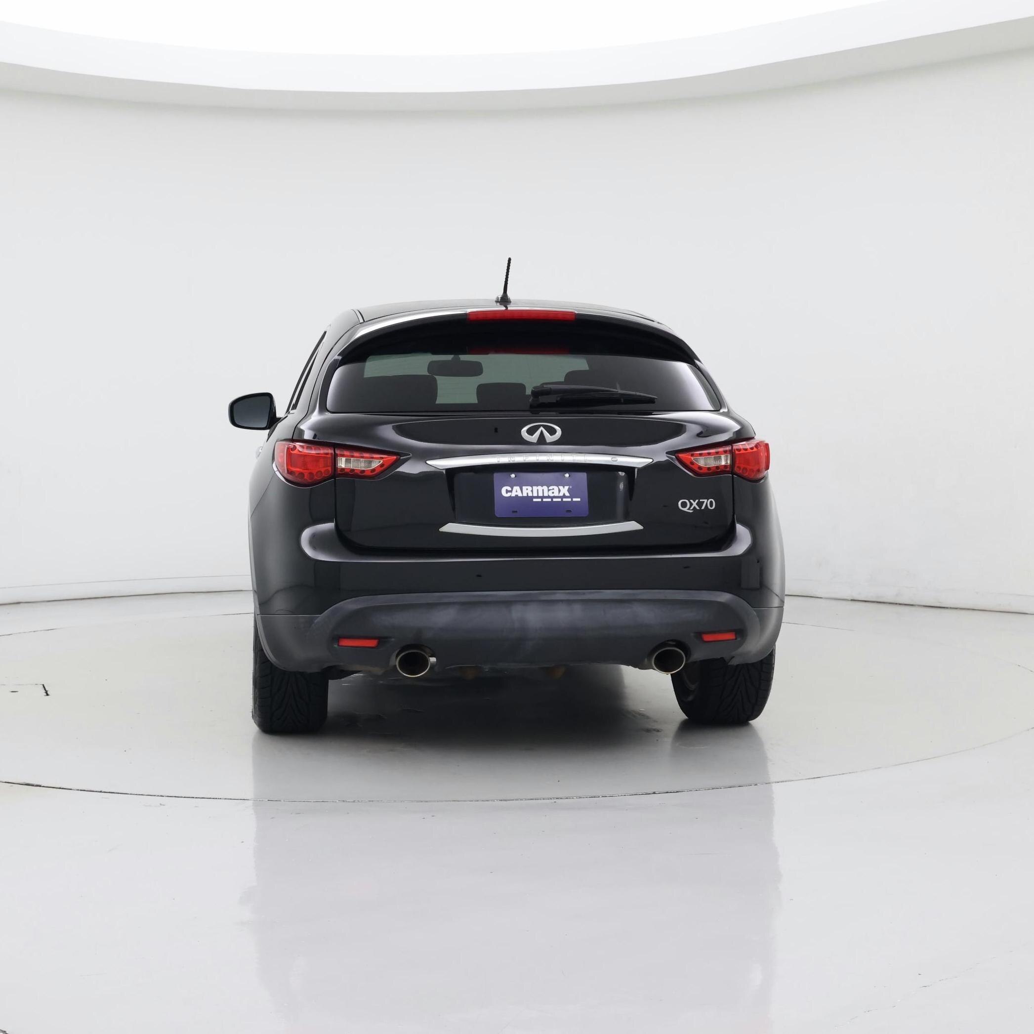 Thumbnail: 2017 INFINITI QX70 - 6