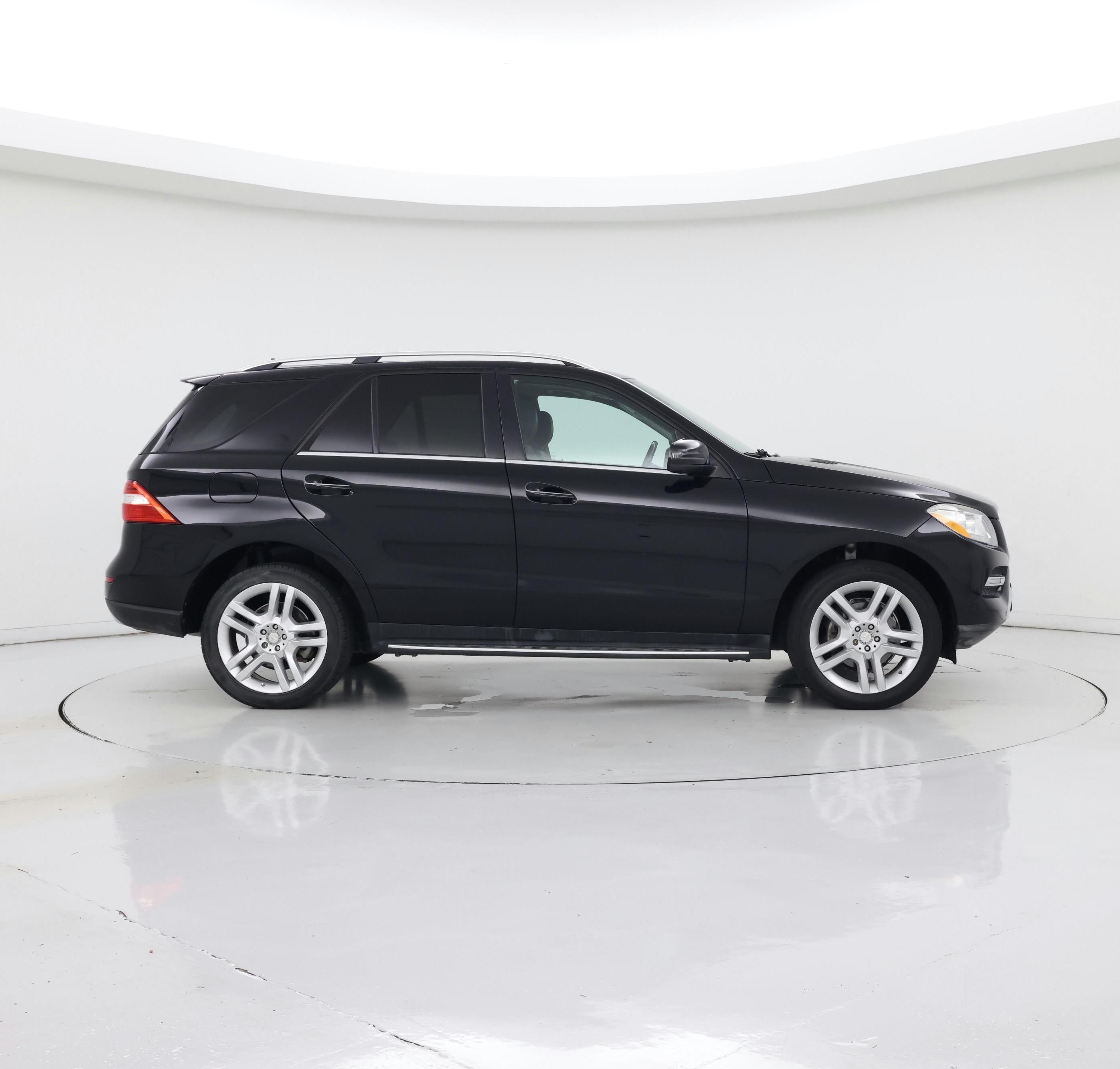 Thumbnail: 2015 Mercedes-Benz M-Class - 7