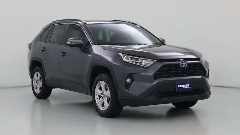 2021 Toyota RAV4 XLE Hero Image