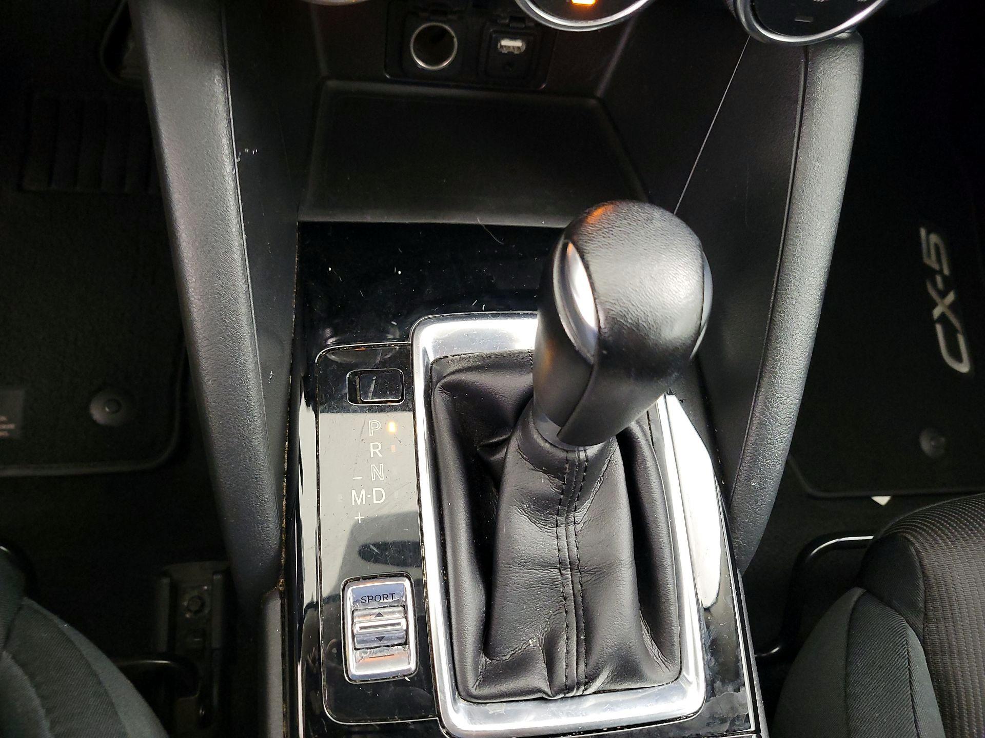 Thumbnail: 2016 Mazda CX-5 - 16