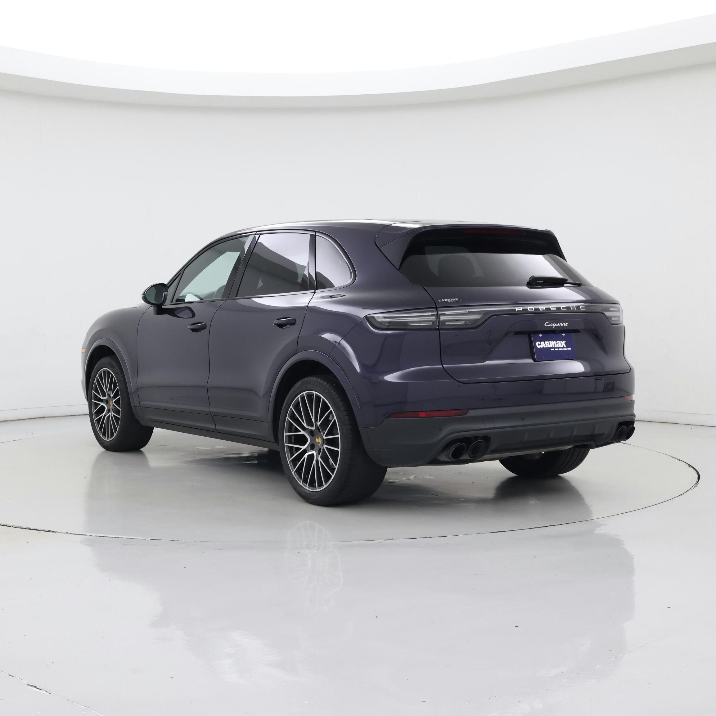 Thumbnail: 2019 Porsche Cayenne - 2