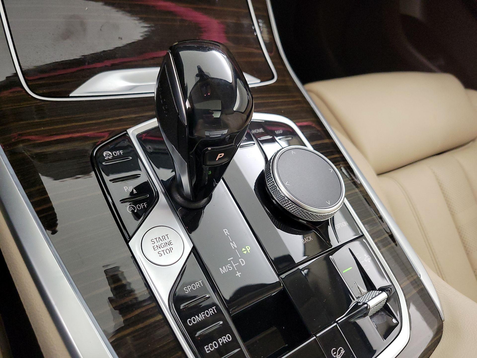 Thumbnail: 2019 BMW X7 - 18