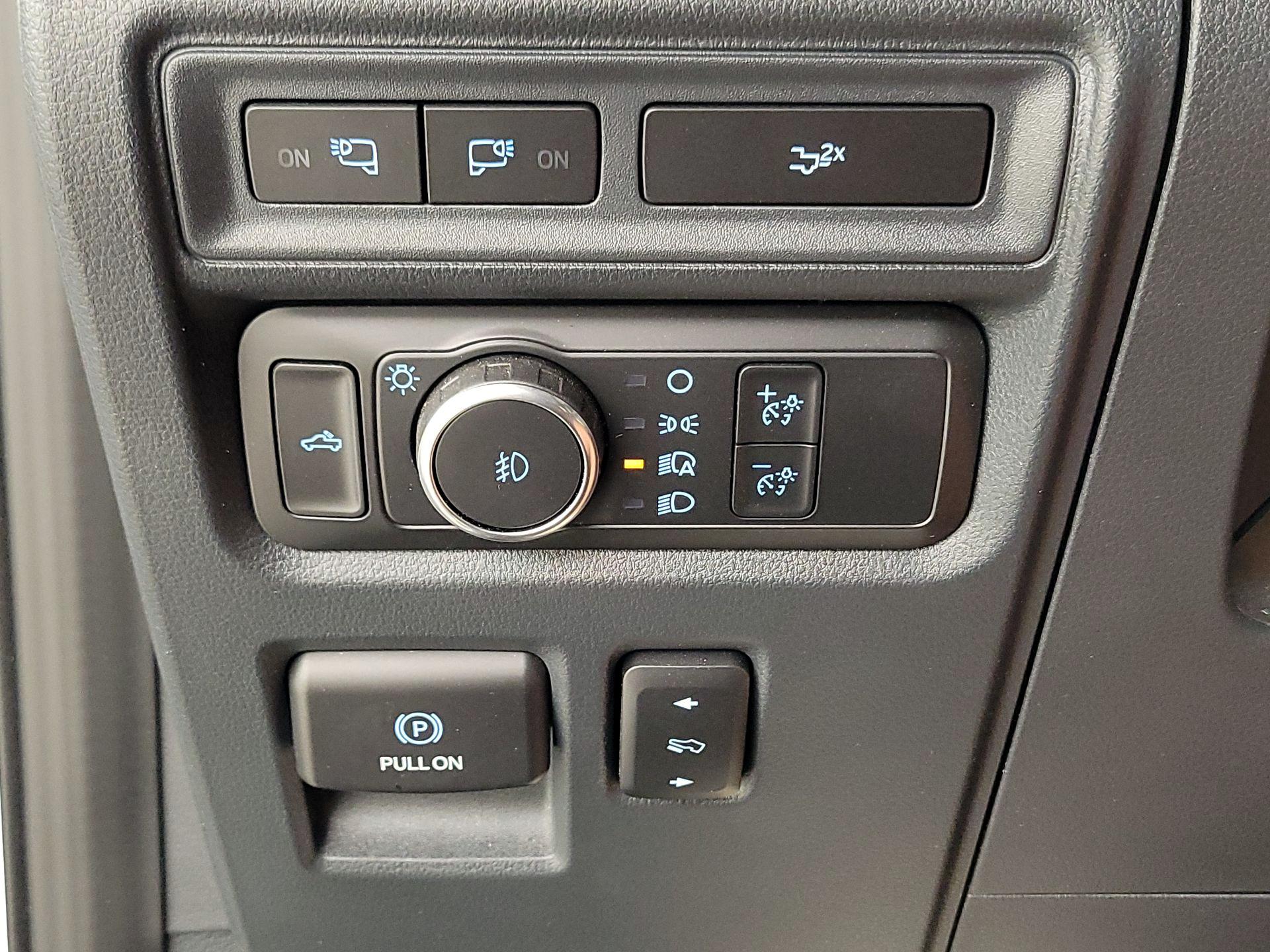 Thumbnail: 2022 Ford F-150 - 13