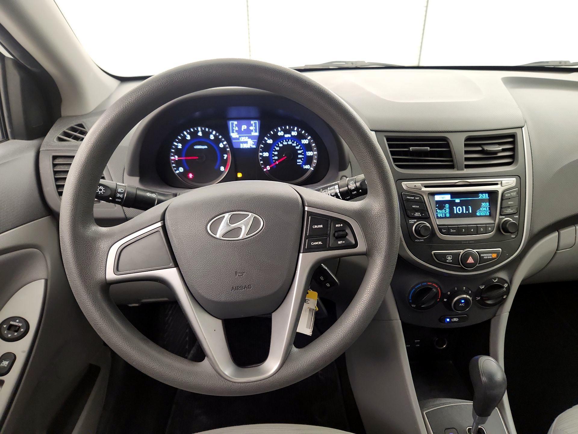 Thumbnail: 2017 Hyundai Accent - 10