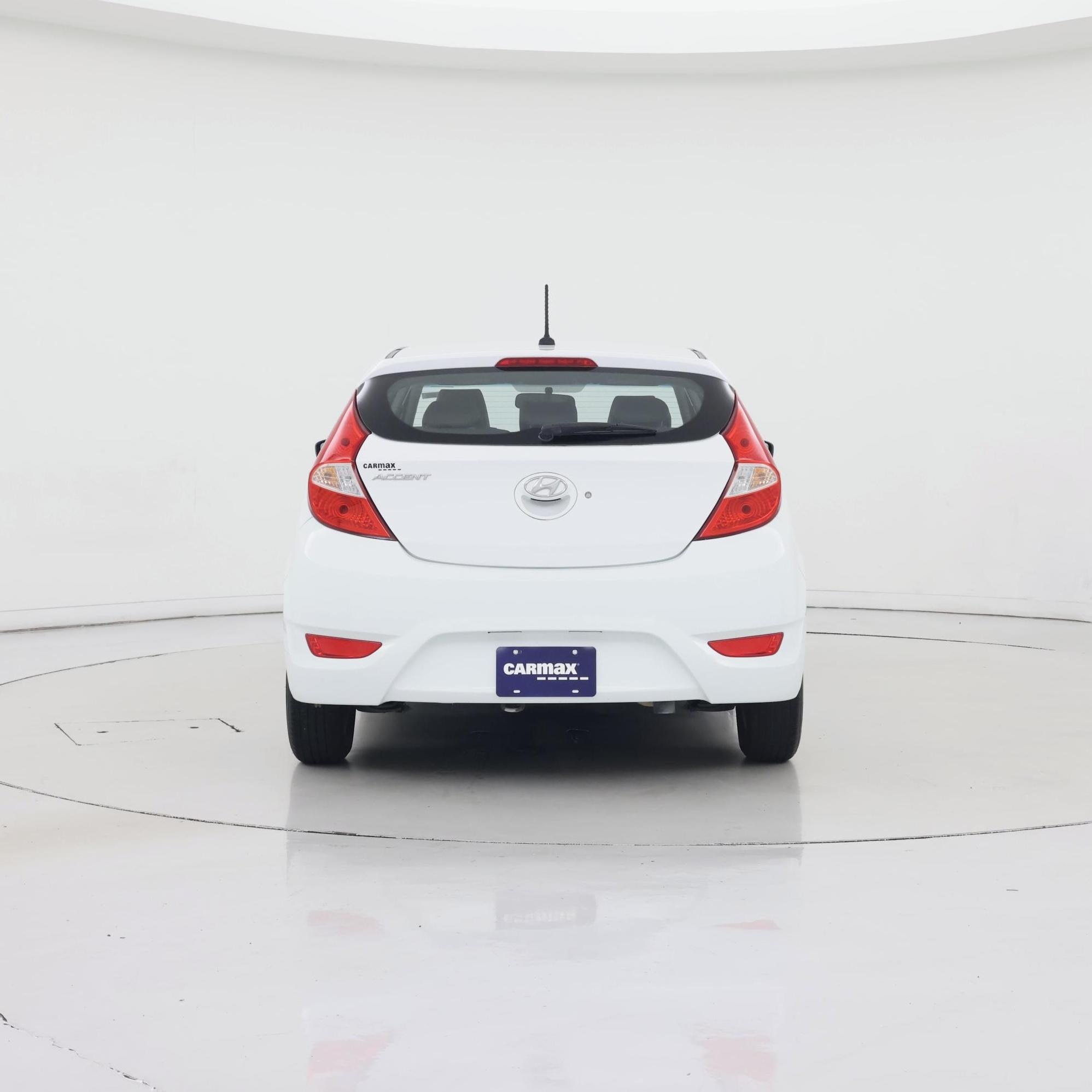 Thumbnail: 2017 Hyundai Accent - 6