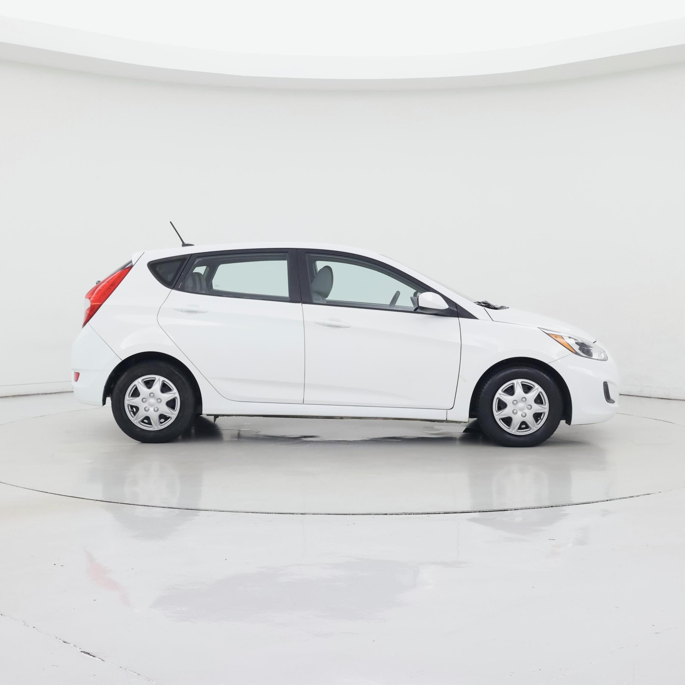 Thumbnail: 2017 Hyundai Accent - 7