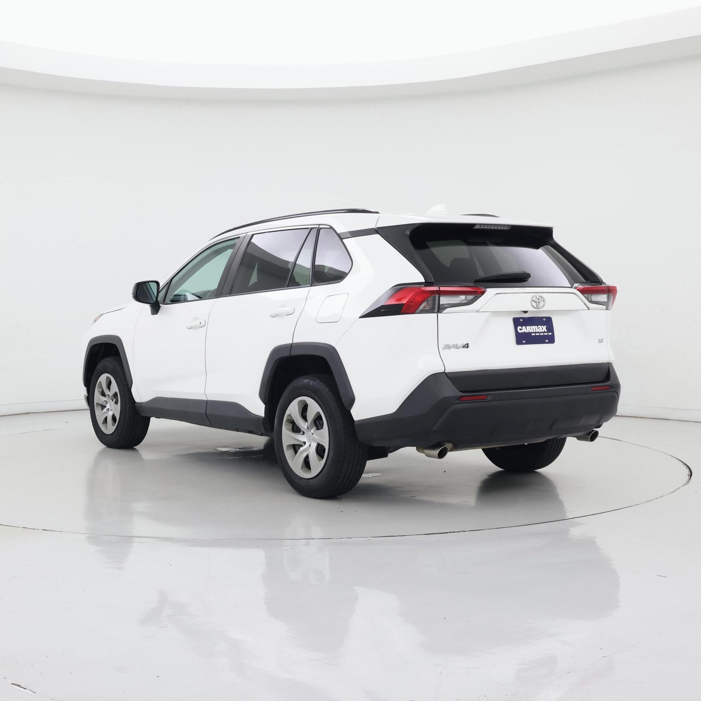Thumbnail: 2019 Toyota RAV4 - 2