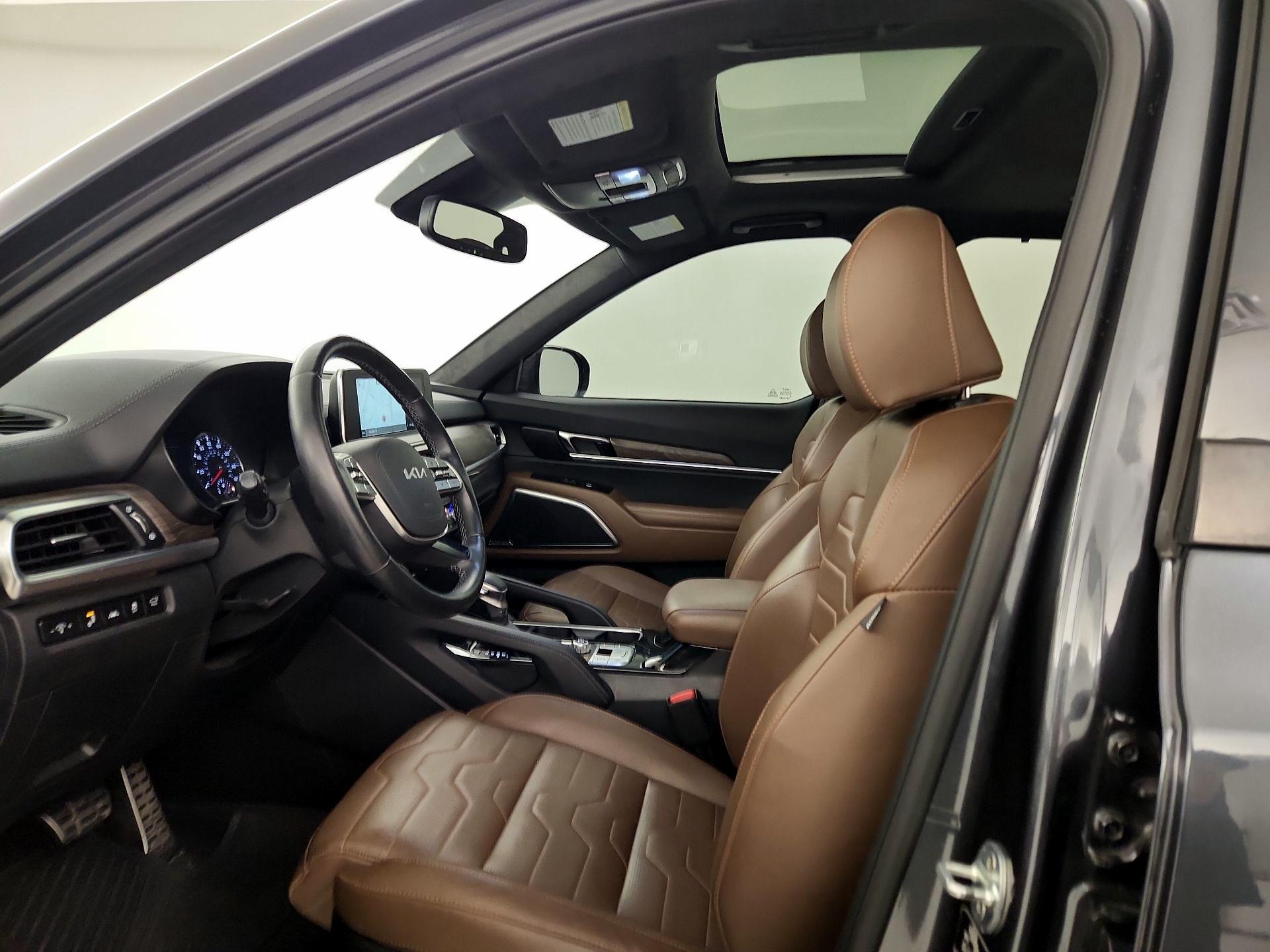 Thumbnail: 2022 Kia Telluride - 11