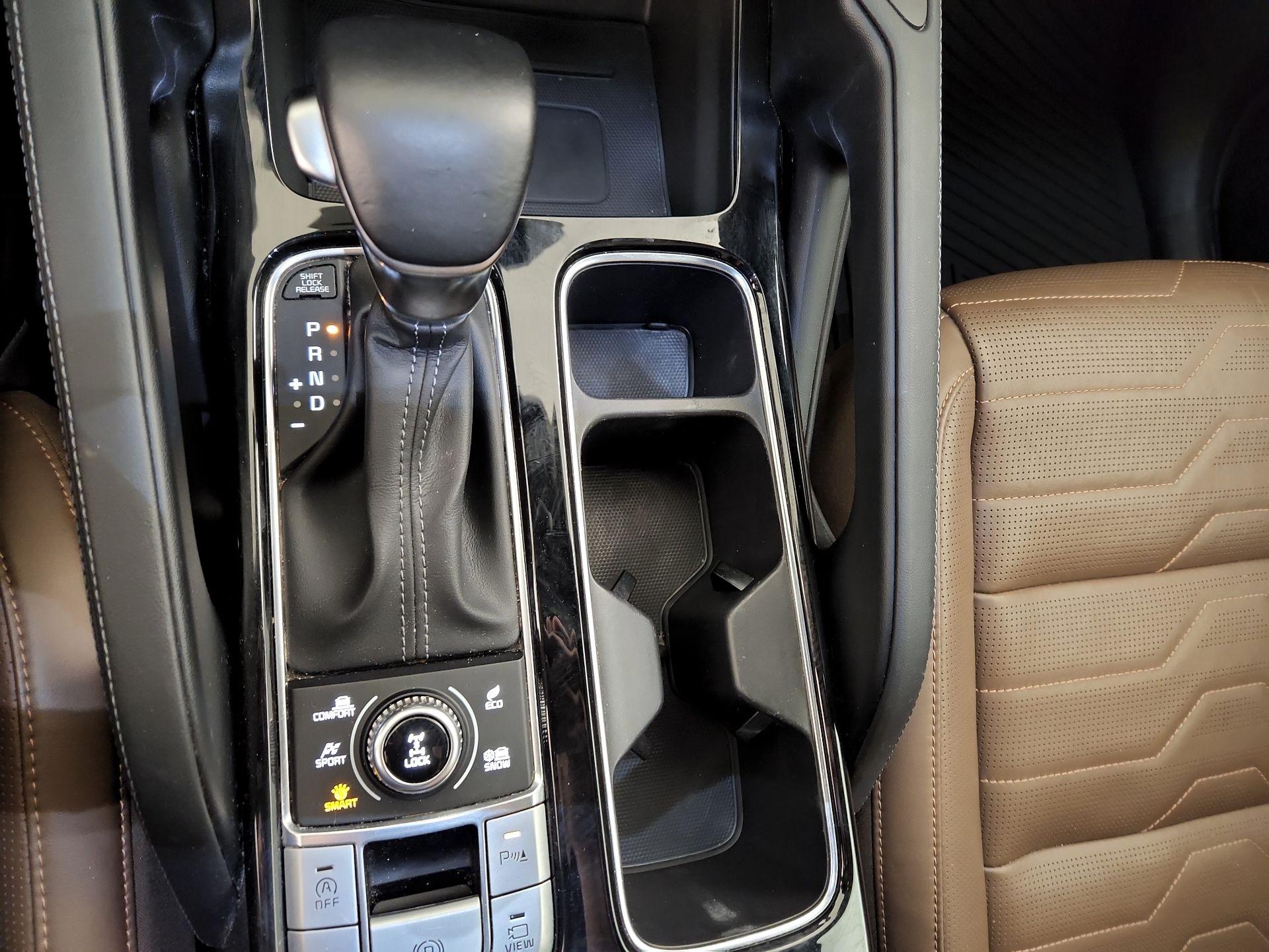 Thumbnail: 2022 Kia Telluride - 18