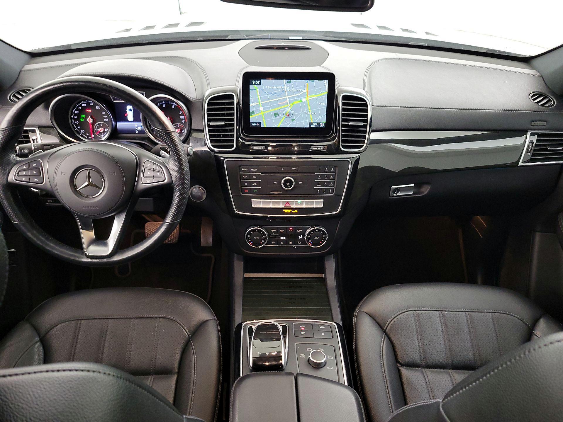 Thumbnail: 2017 Mercedes-Benz GLS - 9
