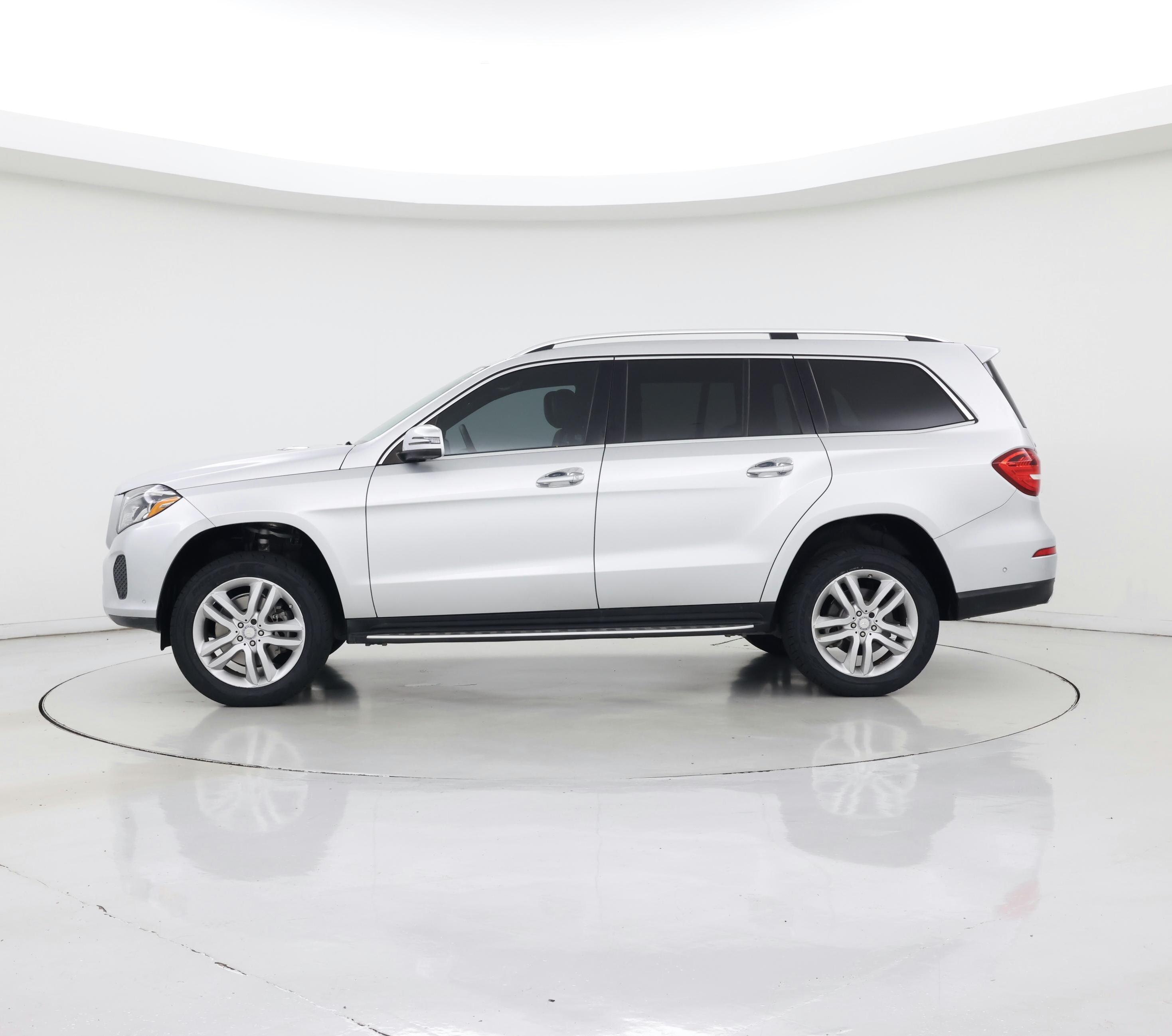 Thumbnail: 2017 Mercedes-Benz GLS - 3