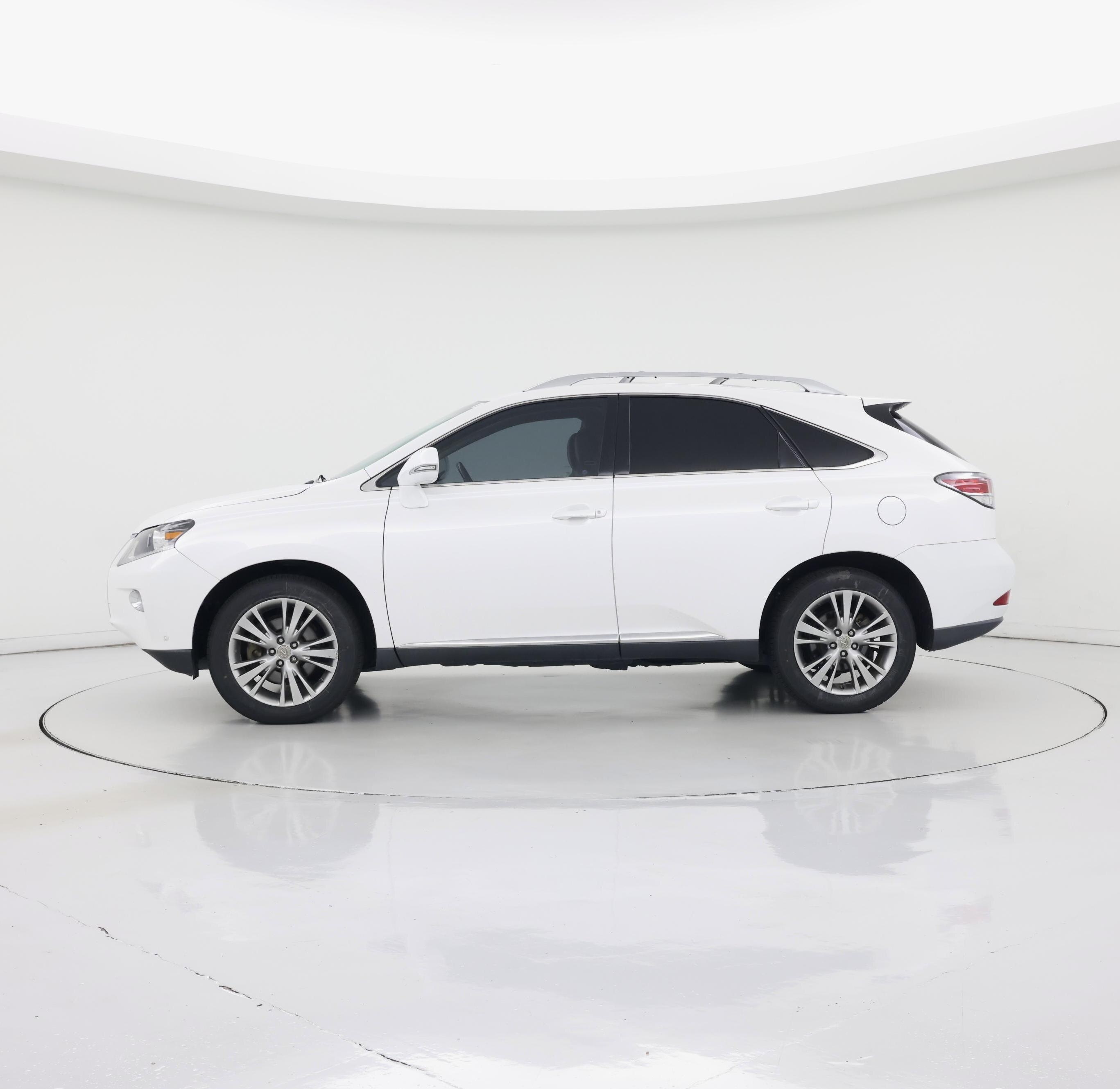 Thumbnail: 2013 Lexus RX - 3