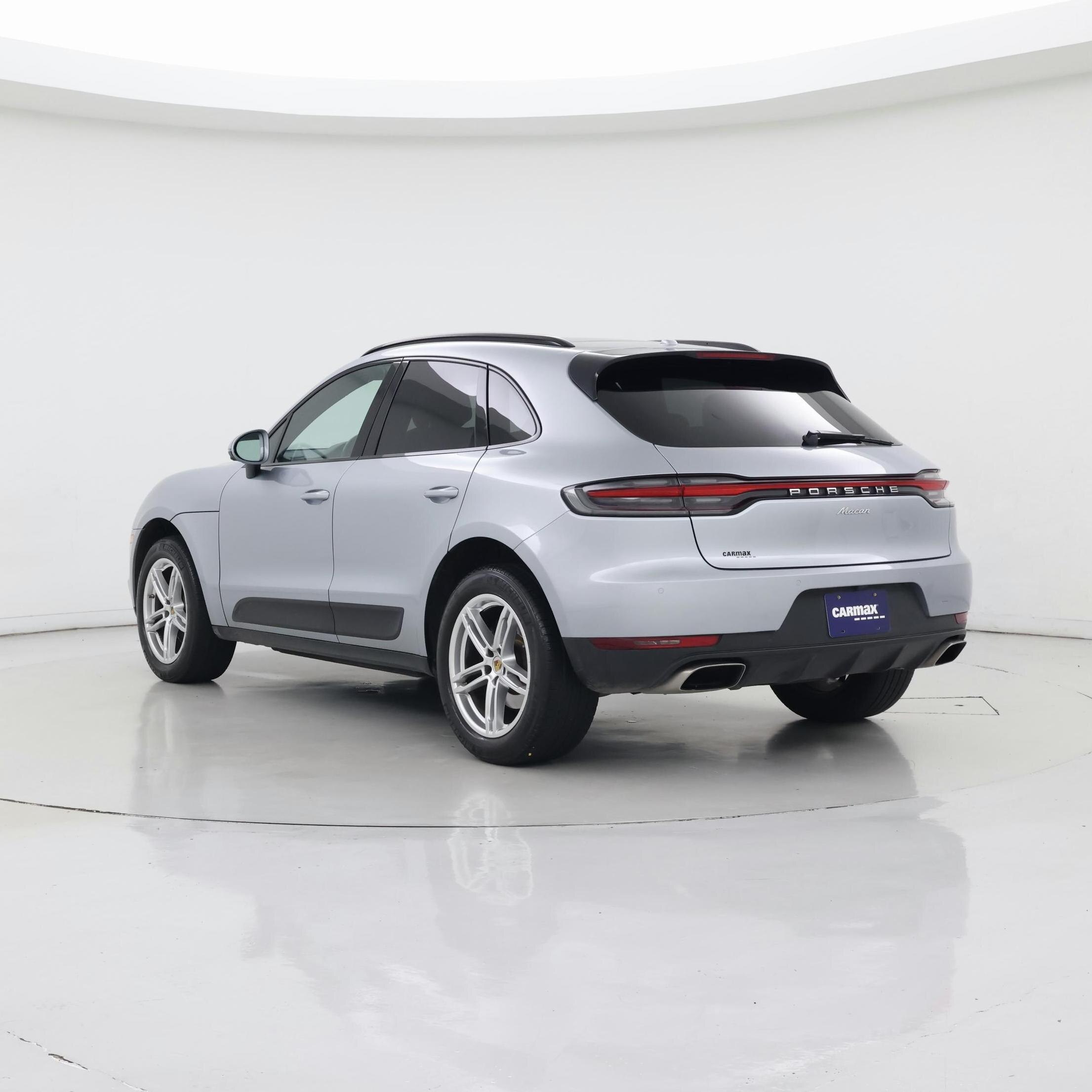 Thumbnail: 2021 Porsche Macan - 2