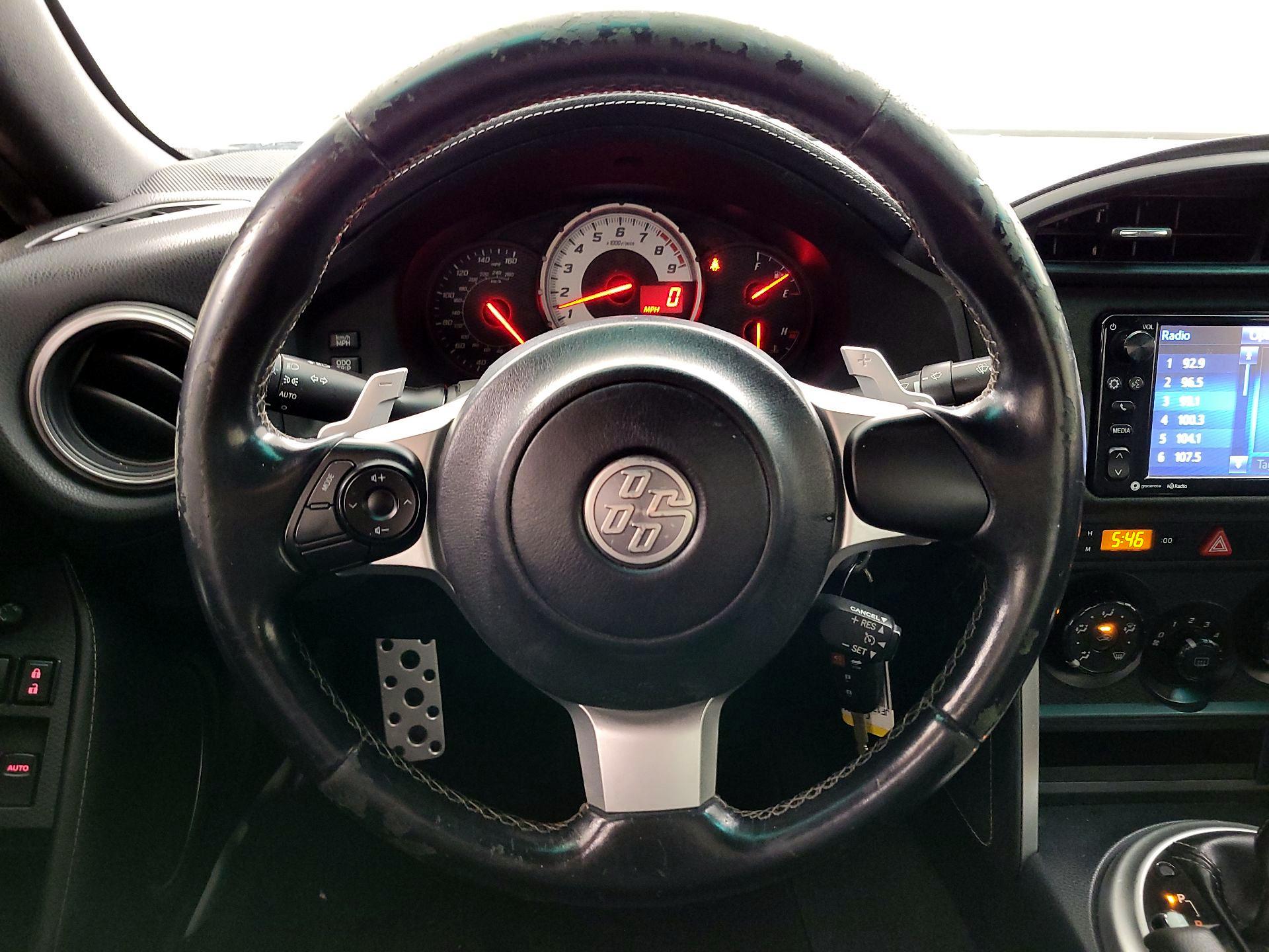 Thumbnail: 2017 Toyota 86 - 10