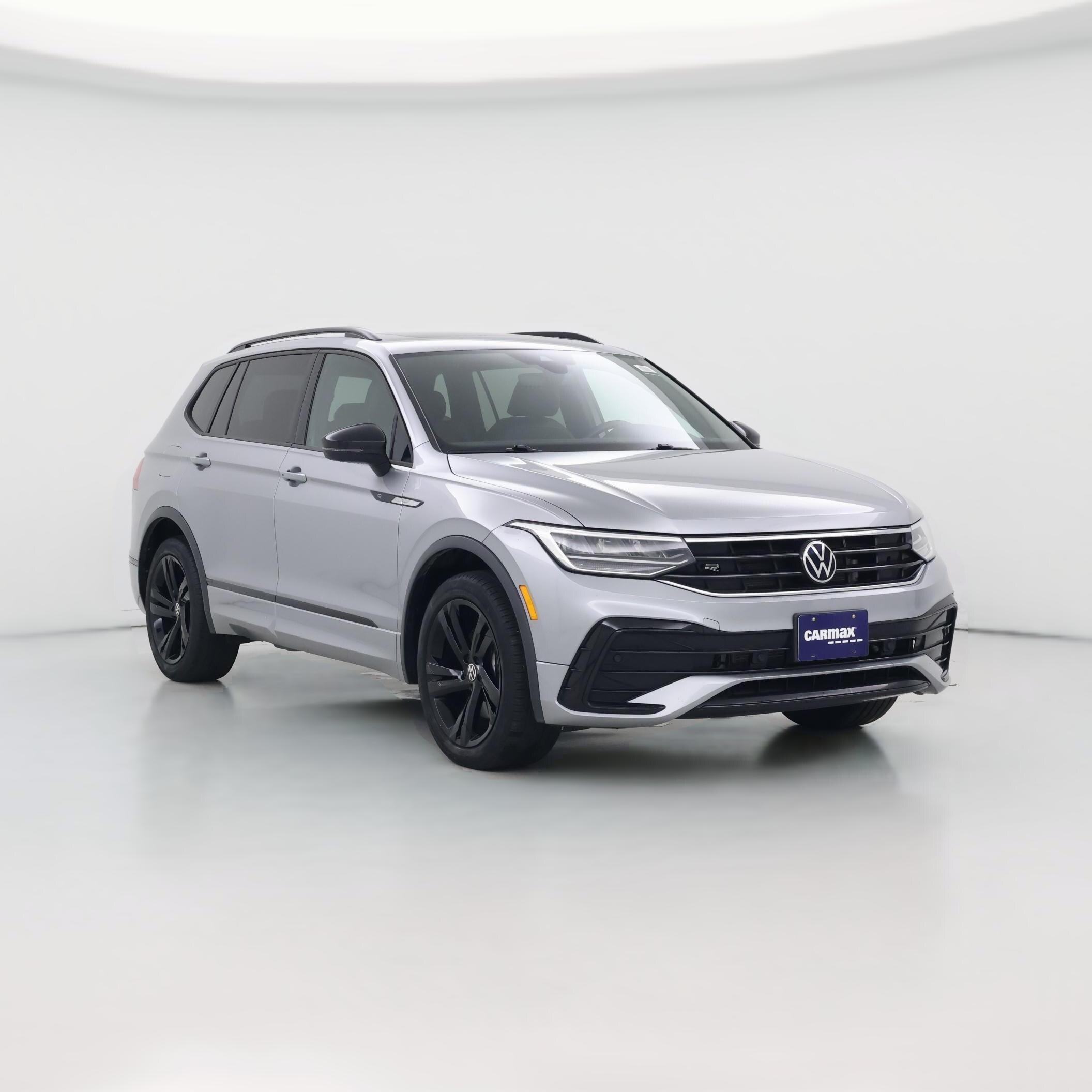 Thumbnail: 2023 Volkswagen Tiguan - 1