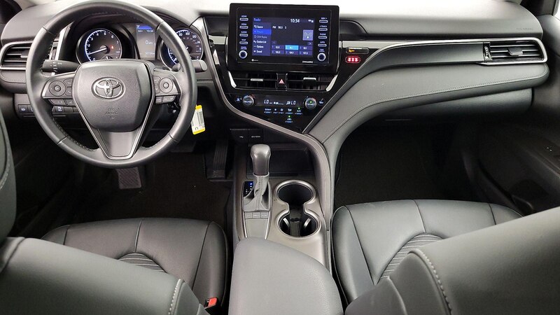 2023 Toyota Camry SE 9