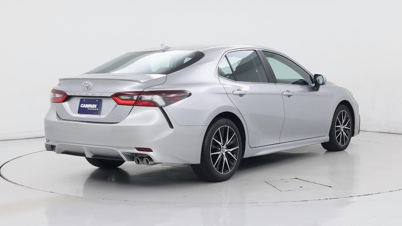 2023 Toyota Camry SE 8