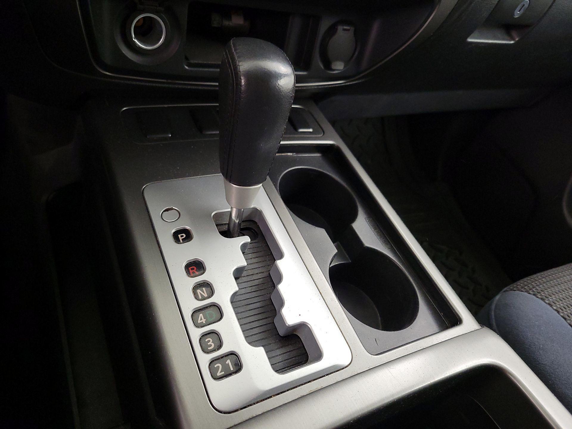Thumbnail: 2013 Nissan Armada - 16
