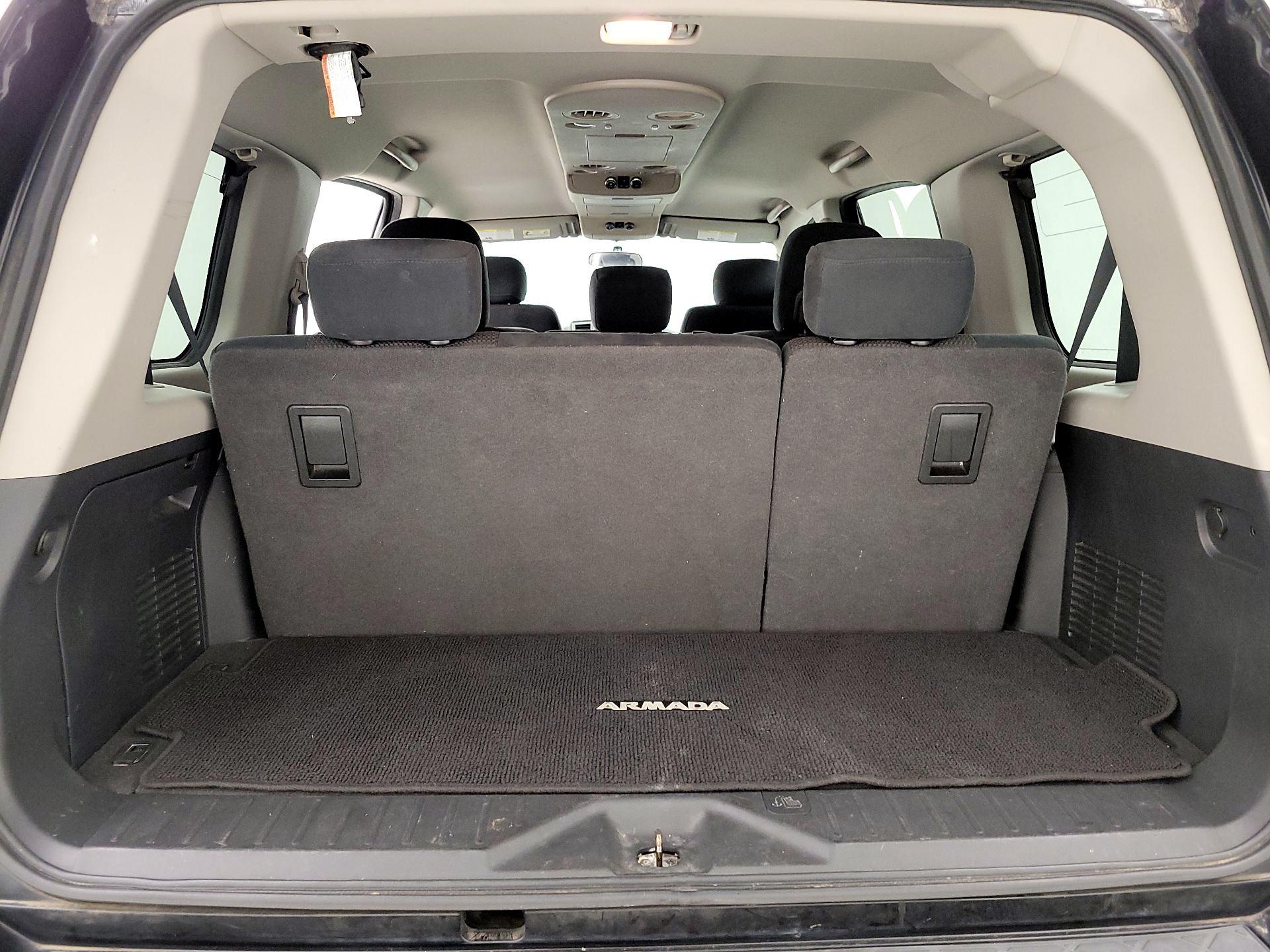 Thumbnail: 2013 Nissan Armada - 20