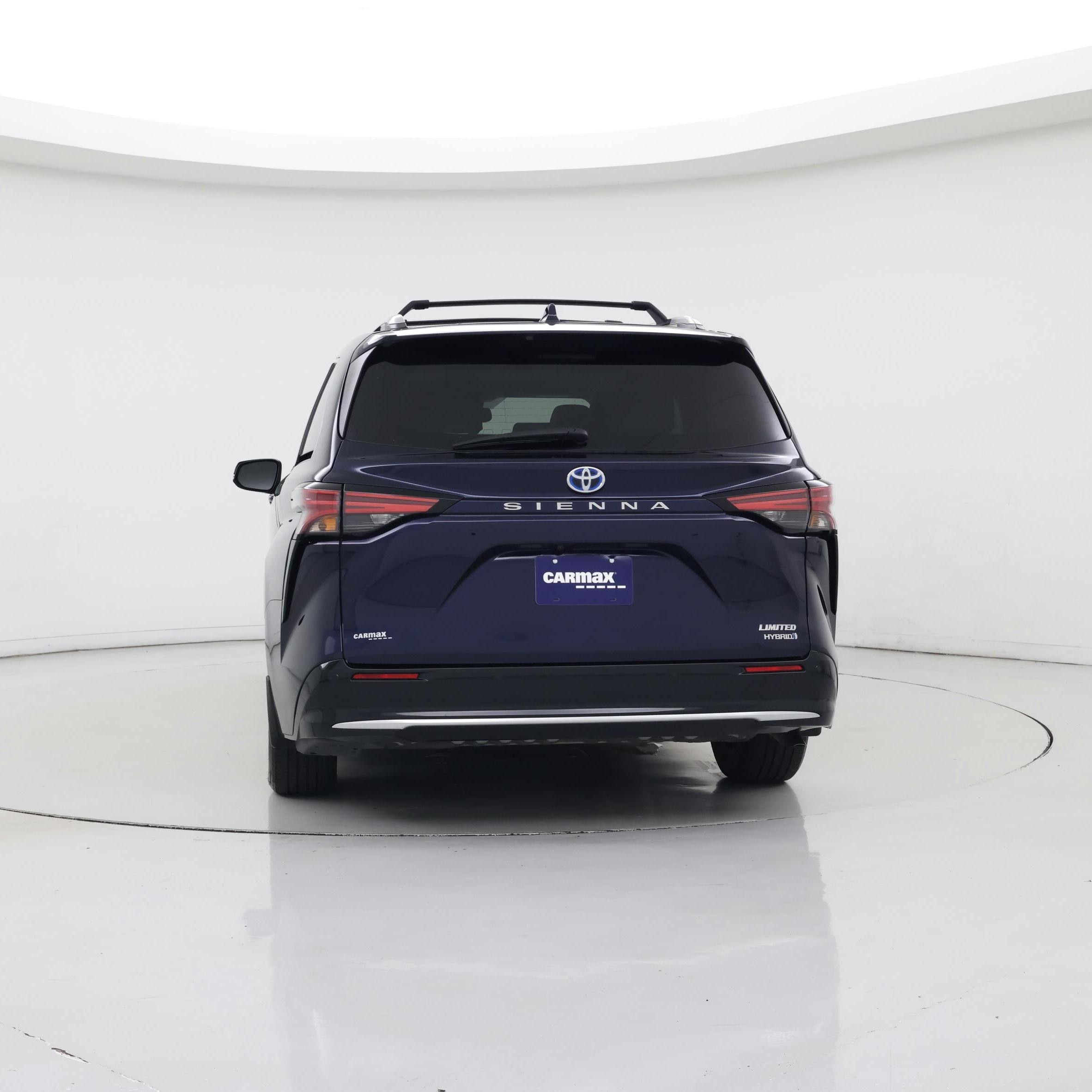 Thumbnail: 2022 Toyota Sienna - 6