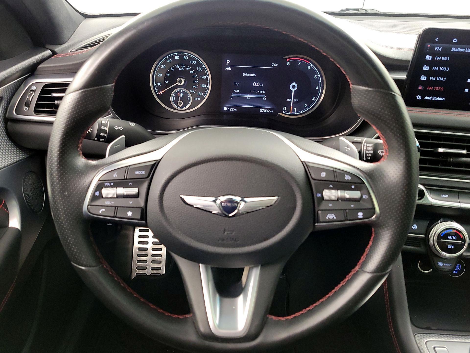 Thumbnail: 2022 Genesis G70 - 10