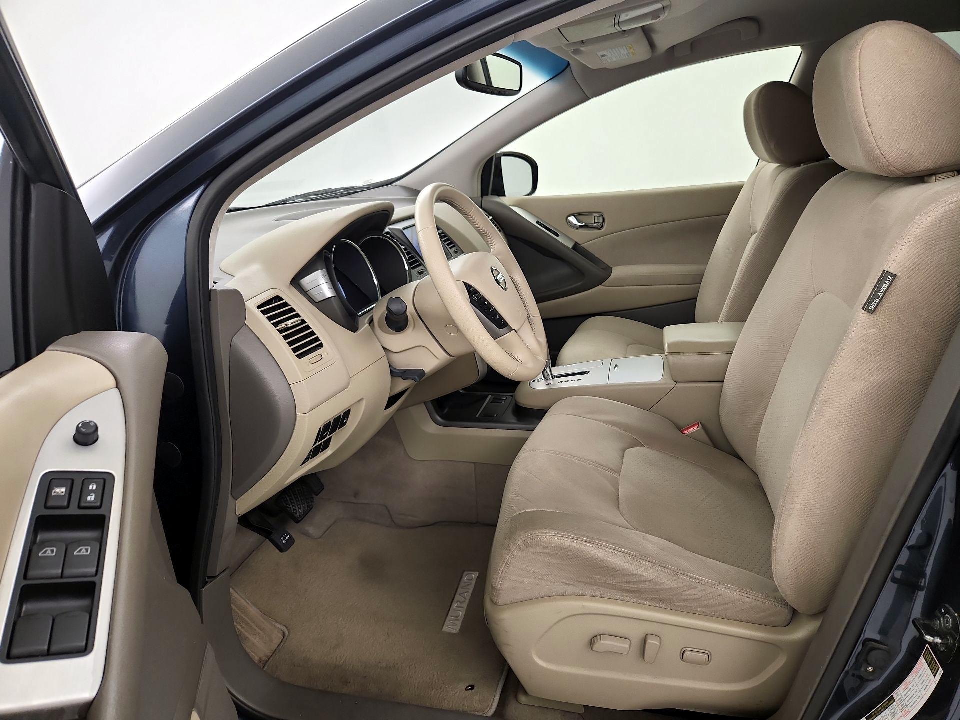 Thumbnail: 2013 Nissan Murano - 11