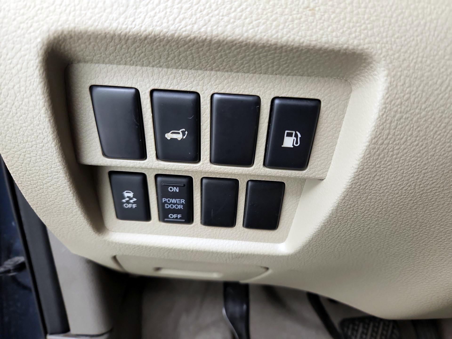 Thumbnail: 2013 Nissan Murano - 13