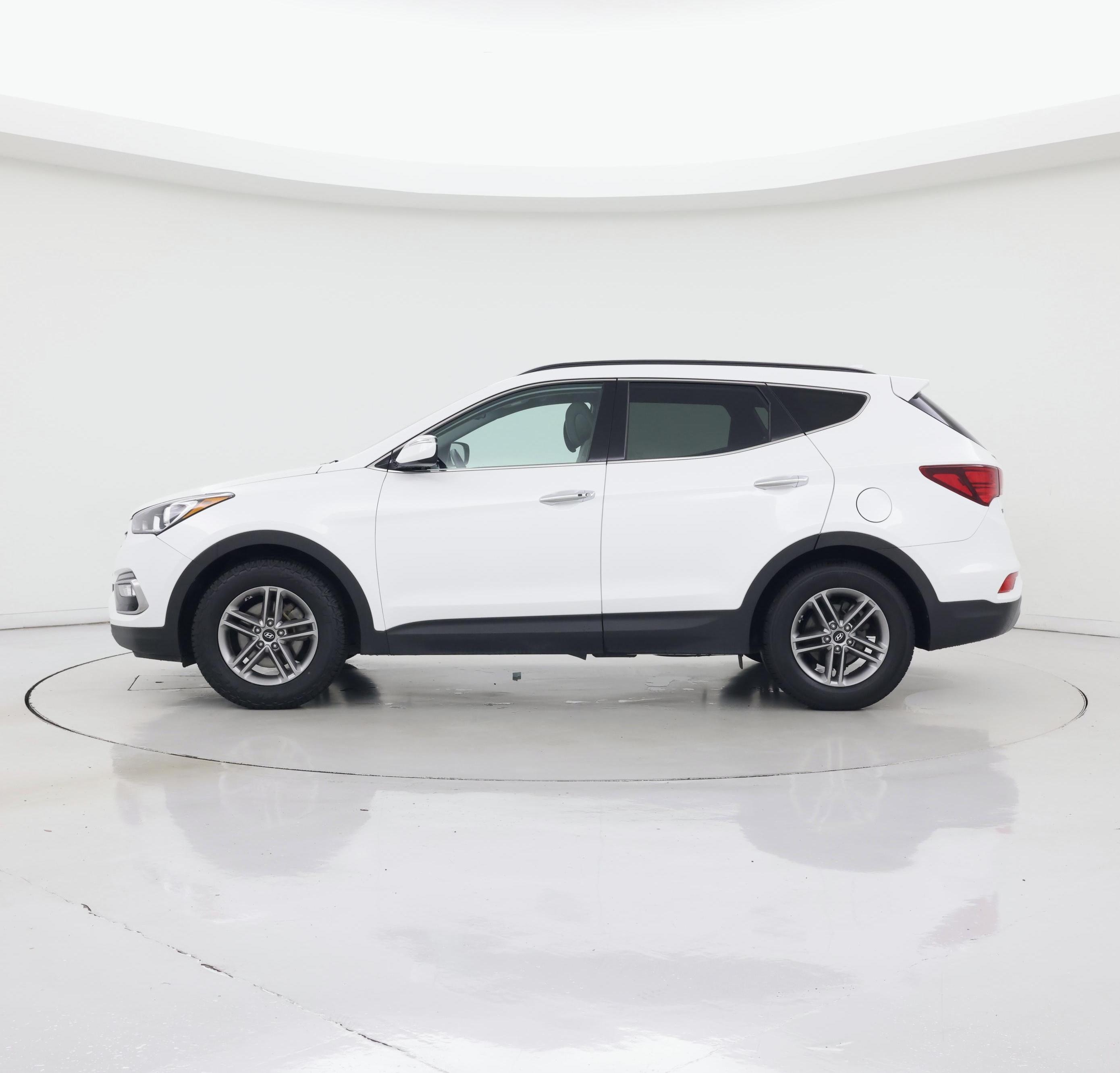 Thumbnail: 2018 Hyundai Santa Fe - 3