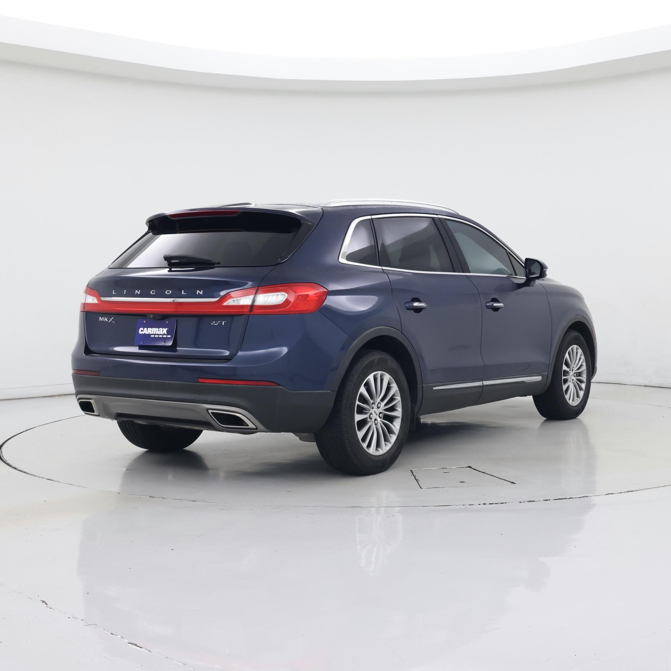 Thumbnail: 2017 Lincoln MKX - 8