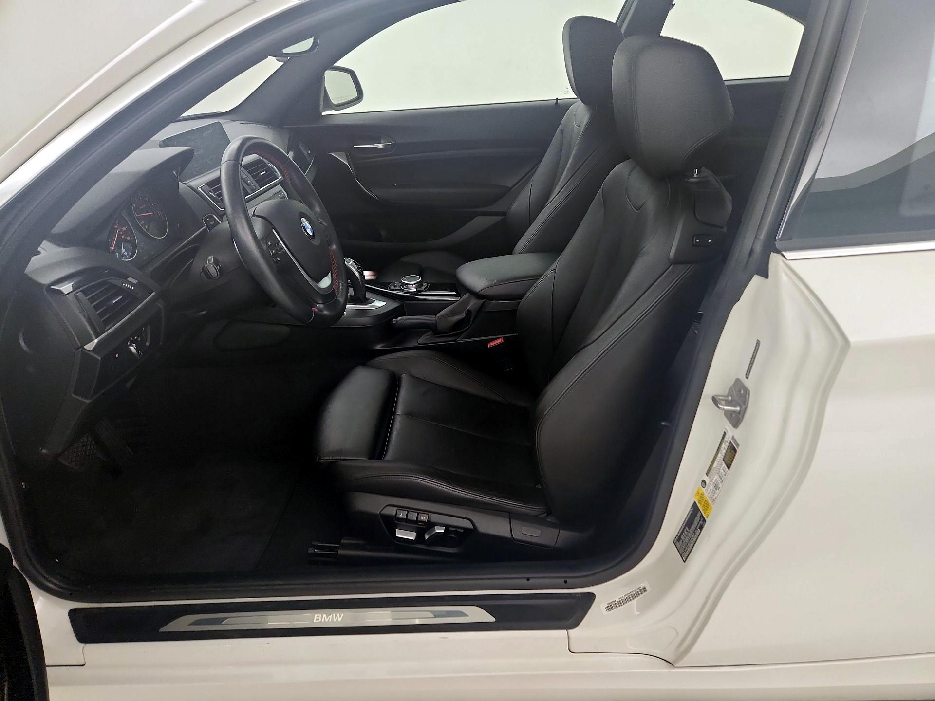 Thumbnail: 2016 BMW 2 Series - 11