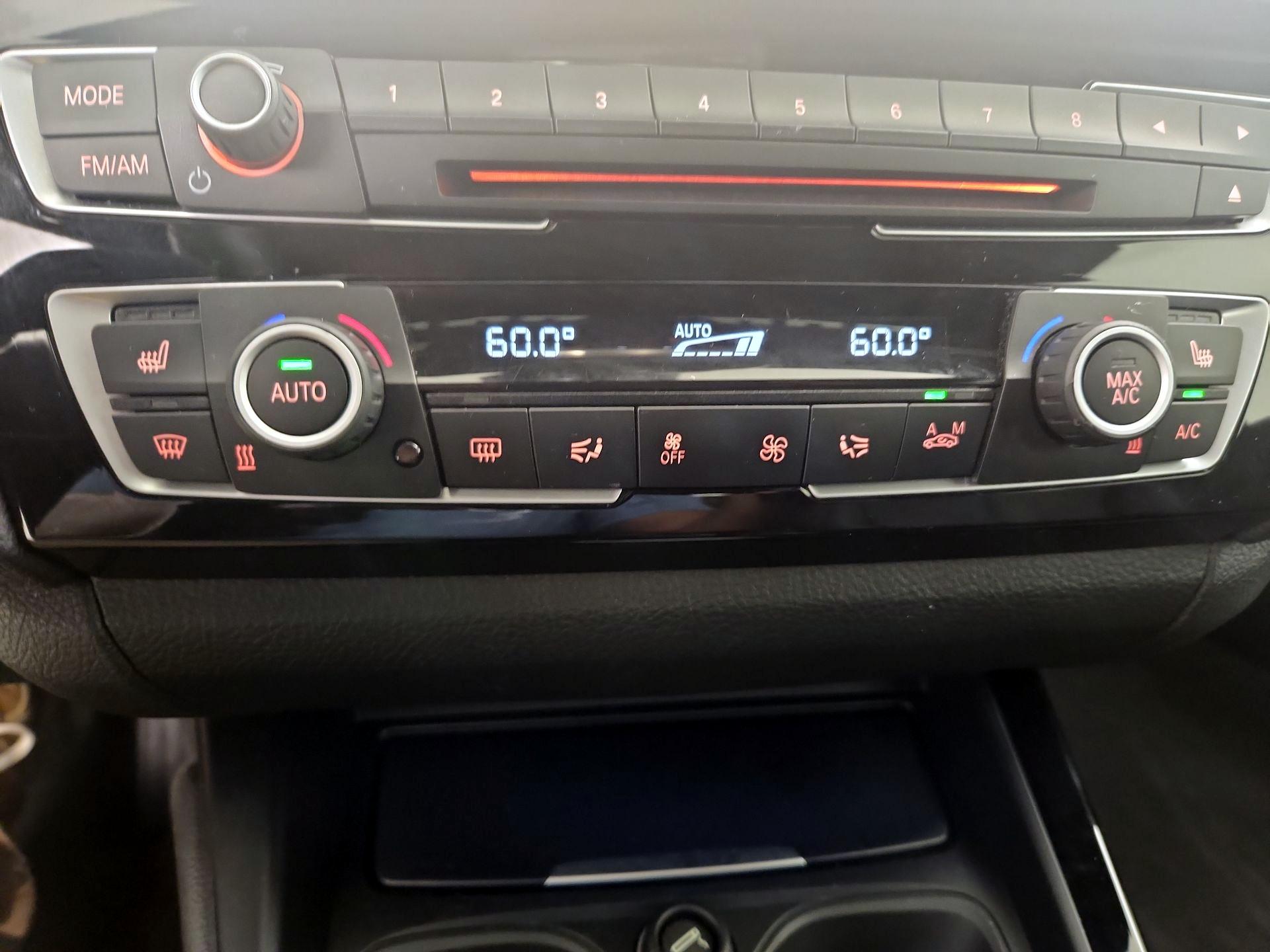 Thumbnail: 2016 BMW 2 Series - 15