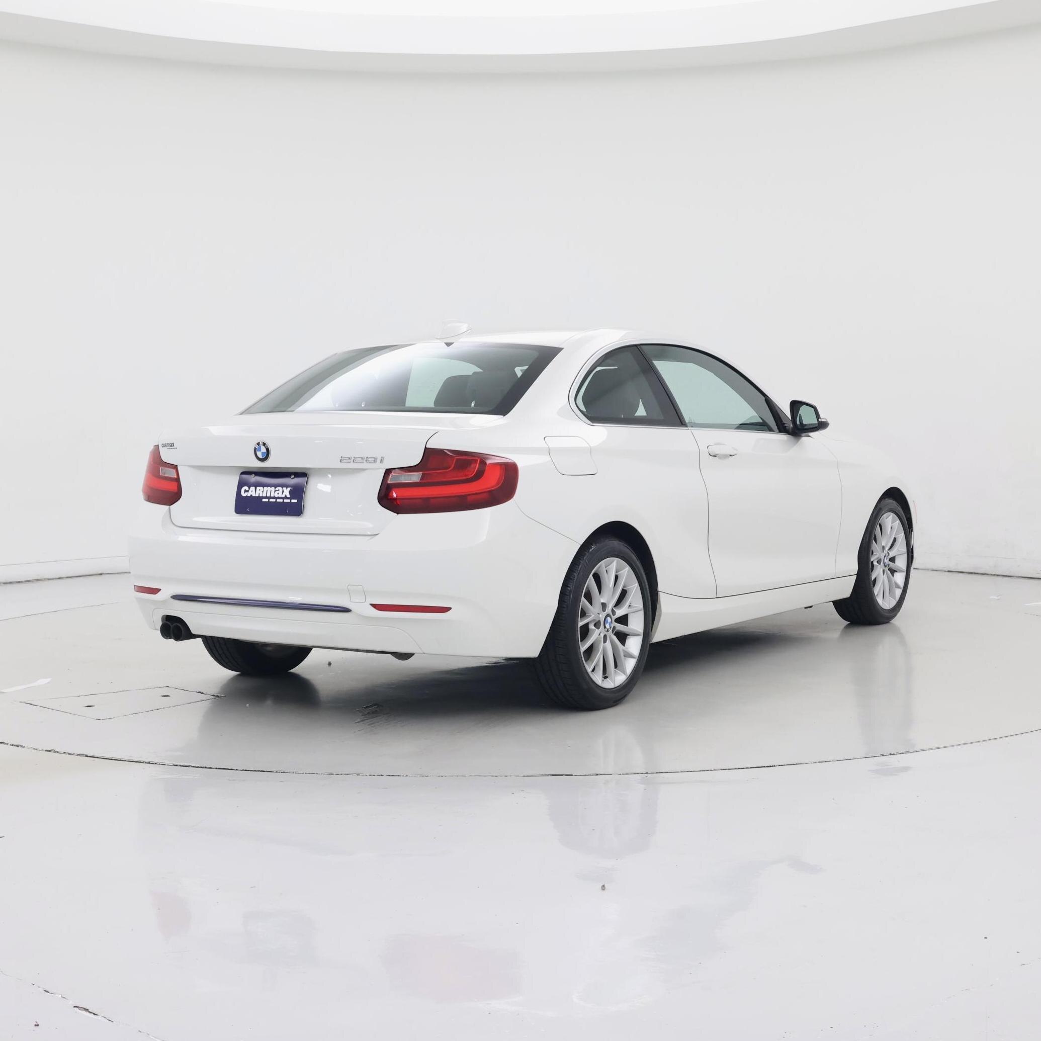 Thumbnail: 2016 BMW 2 Series - 8
